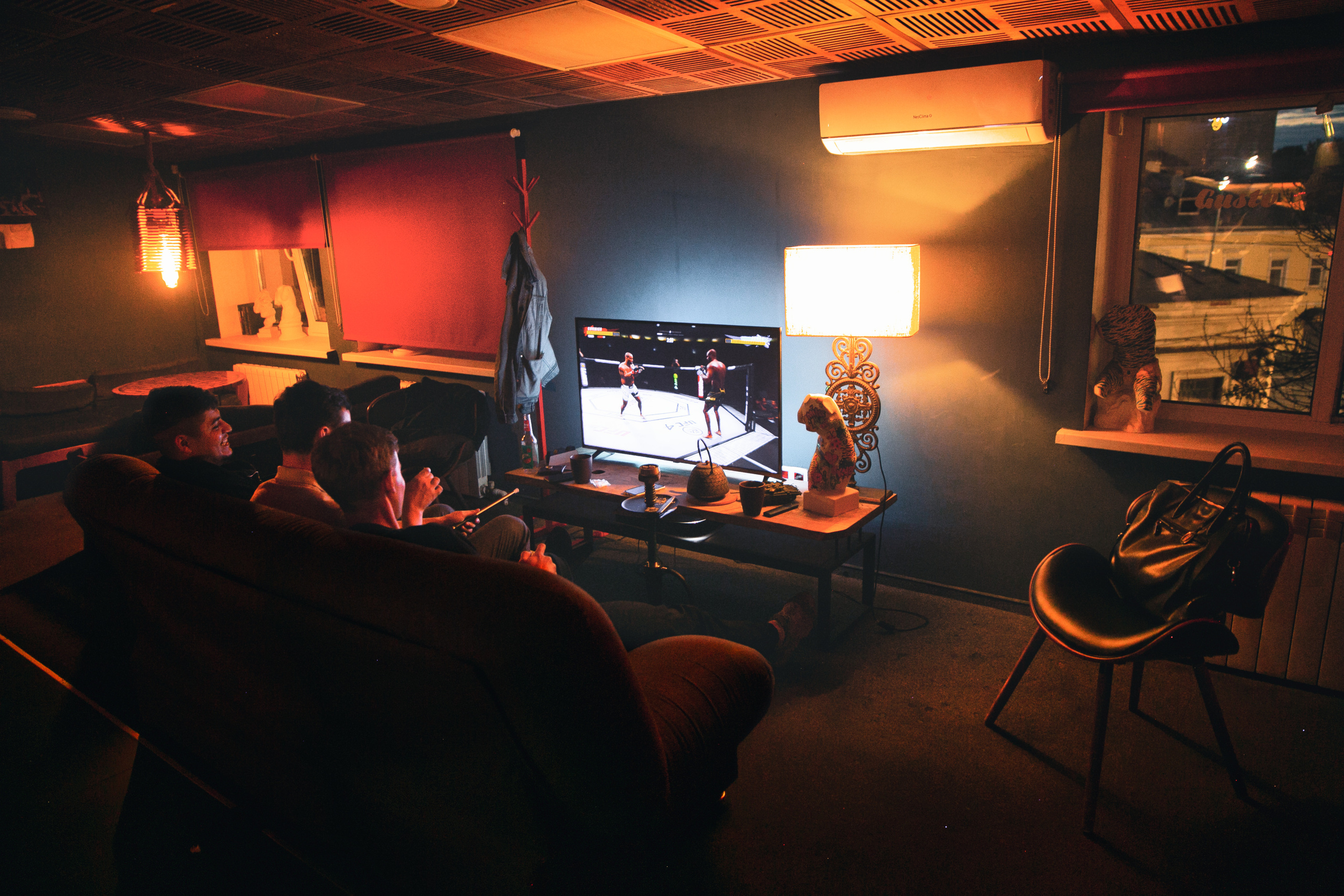 Интерьер Gusto & Mason lounge. Свадебный и репортажный фотограф в Ярославле Евгений Шовдин