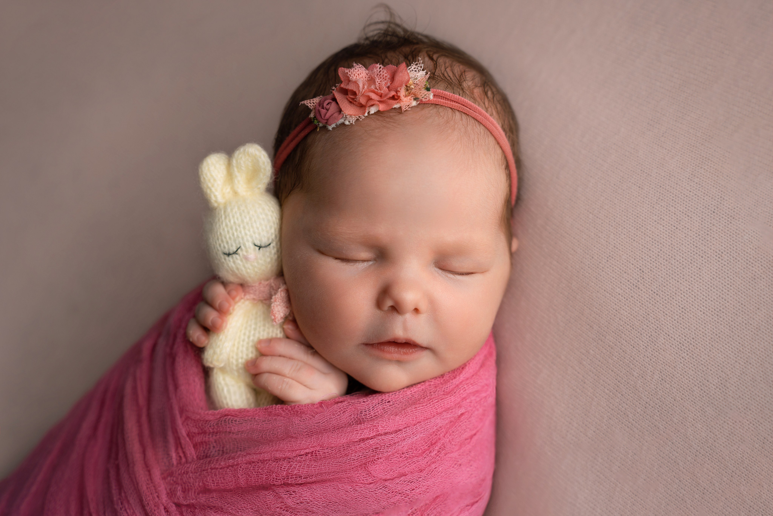 Ньюборн. Фотограф новорожденных Оренбург и свадебный фотограф Оренбург