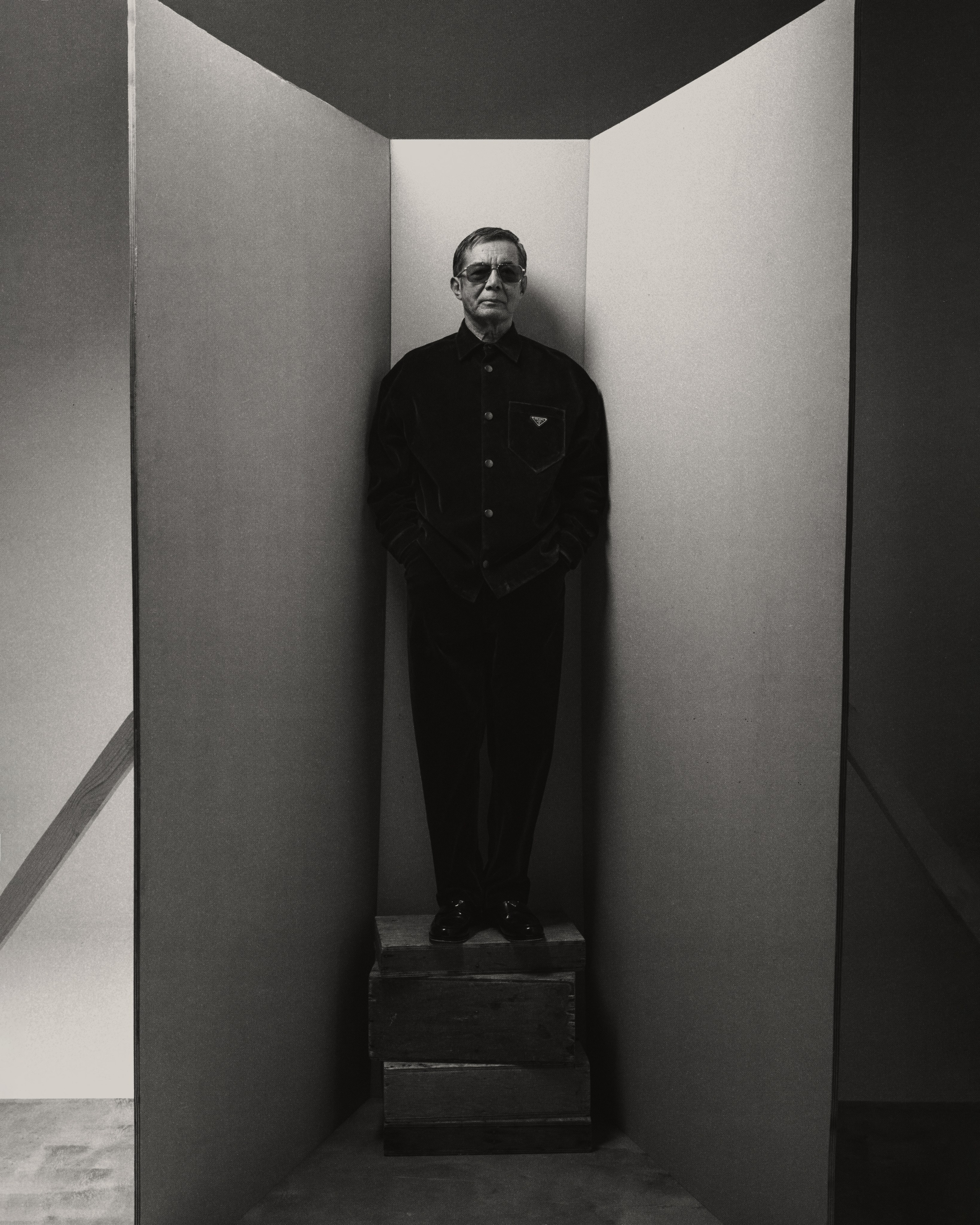 Elle X Dosym Suleev. Fashion and advertising photographer