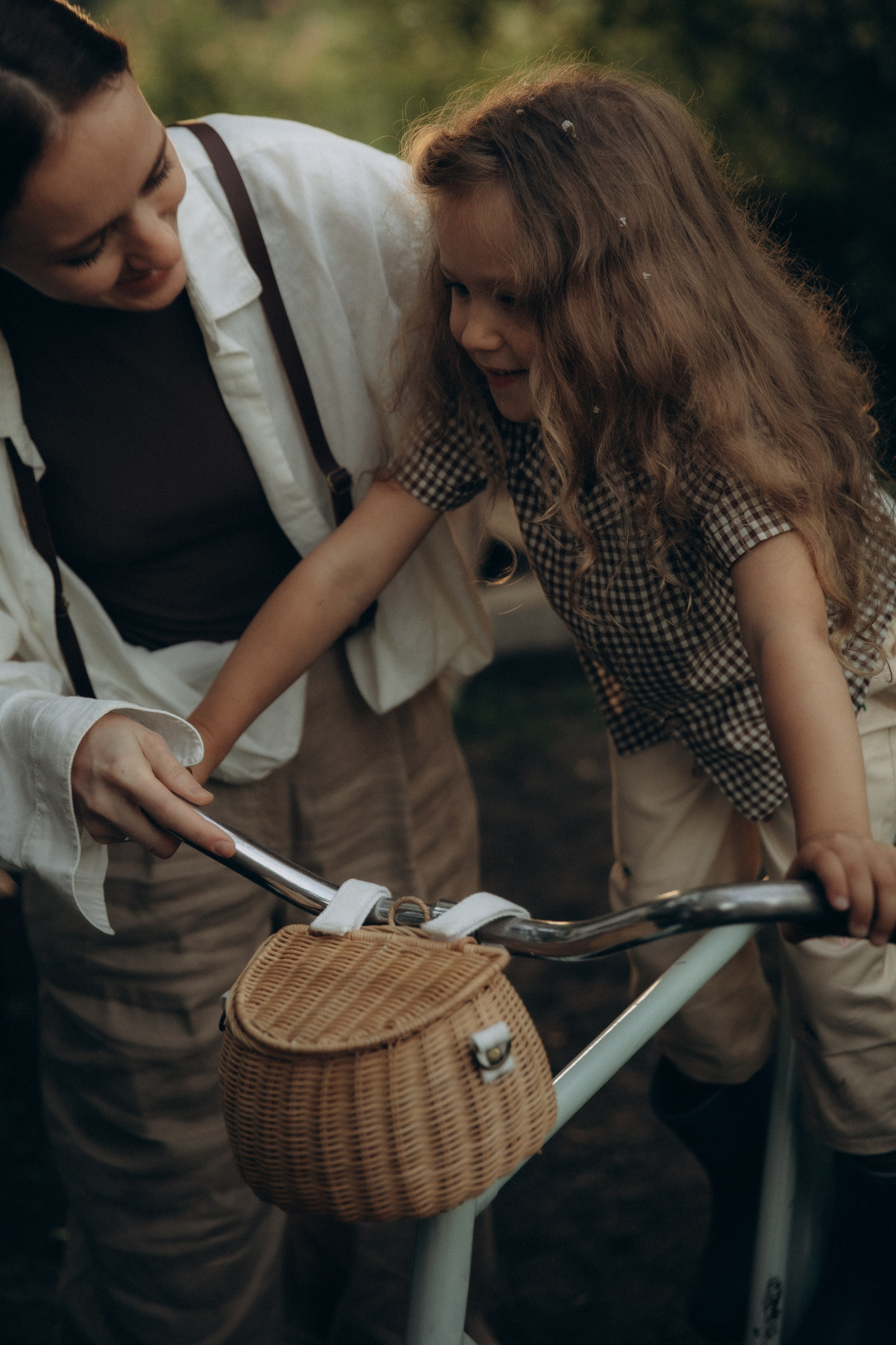 Вечер в саду. Фотограф  Челябинск Варвара Шарапова
