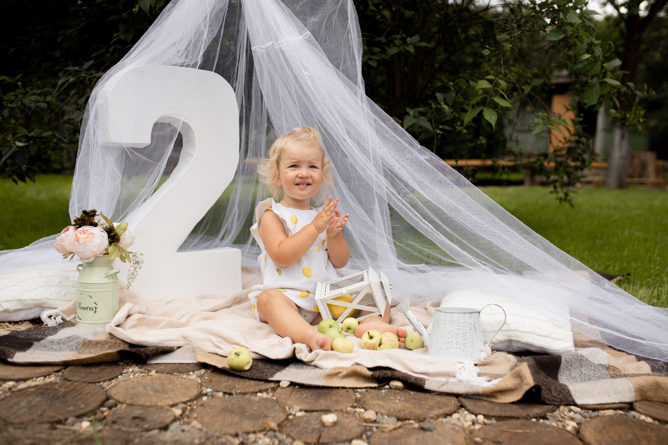 Семейная фотосессия на даче в Купавне. Фотограф в Железнодорожном и Балашихе