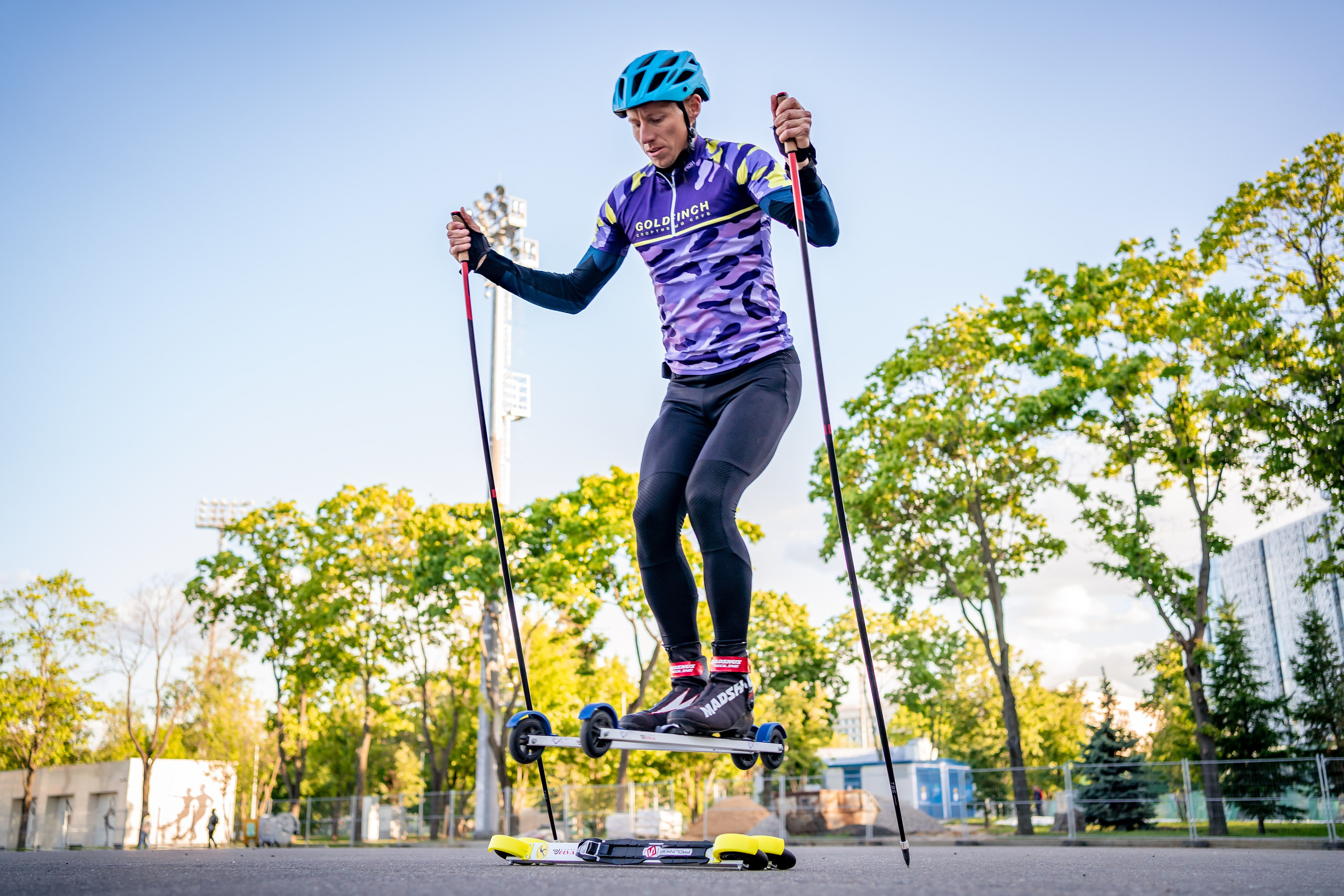 День Рождения GOLDFINCH. Семейный фотограф Варвара Сорока в городе Москве