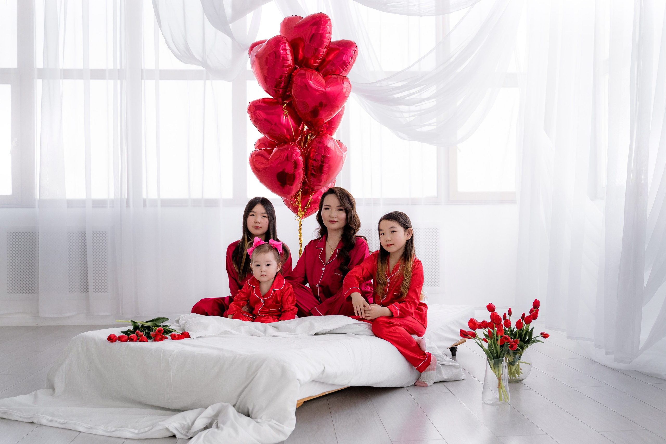 Комплекты Family look. Фотостудия Малина в городе Улан-Удэ. Фотограф Ирина Жарникова