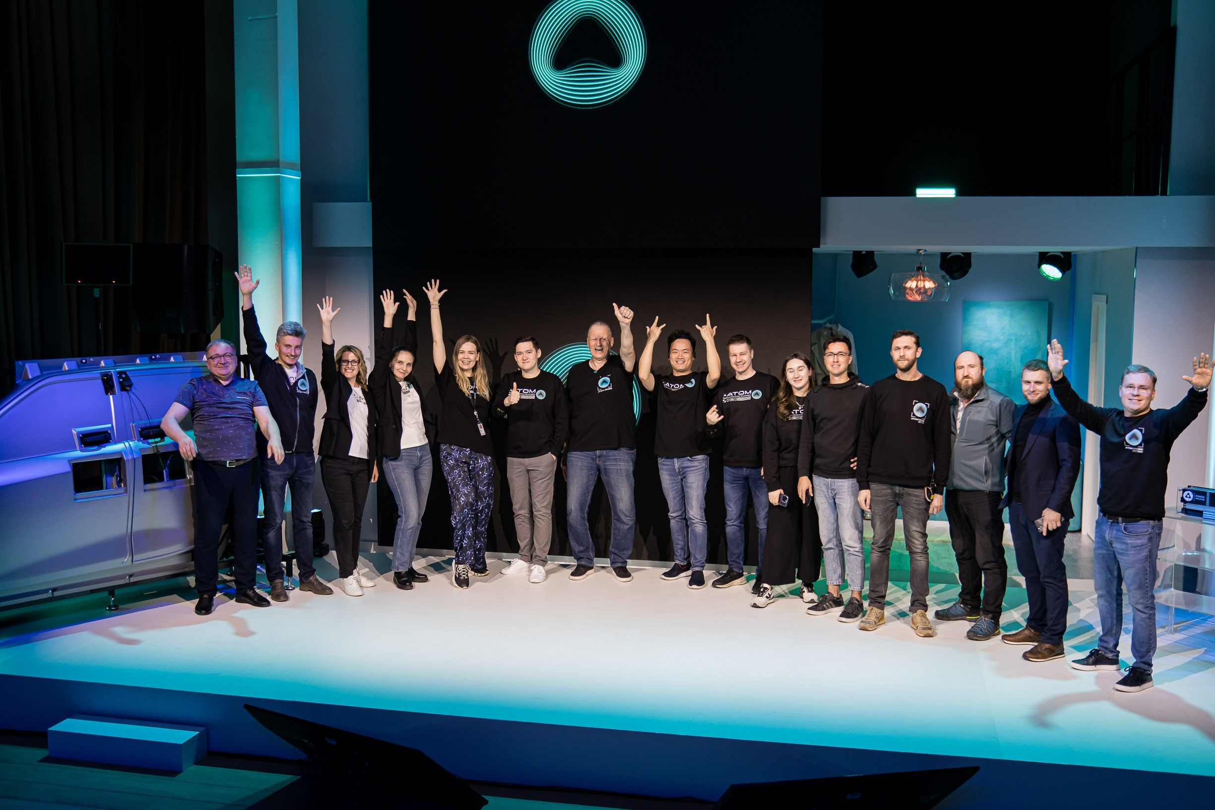 ATOM. Премьера Российского электромобиля. Репортажный фотограф Денис Тихомиров. Москва