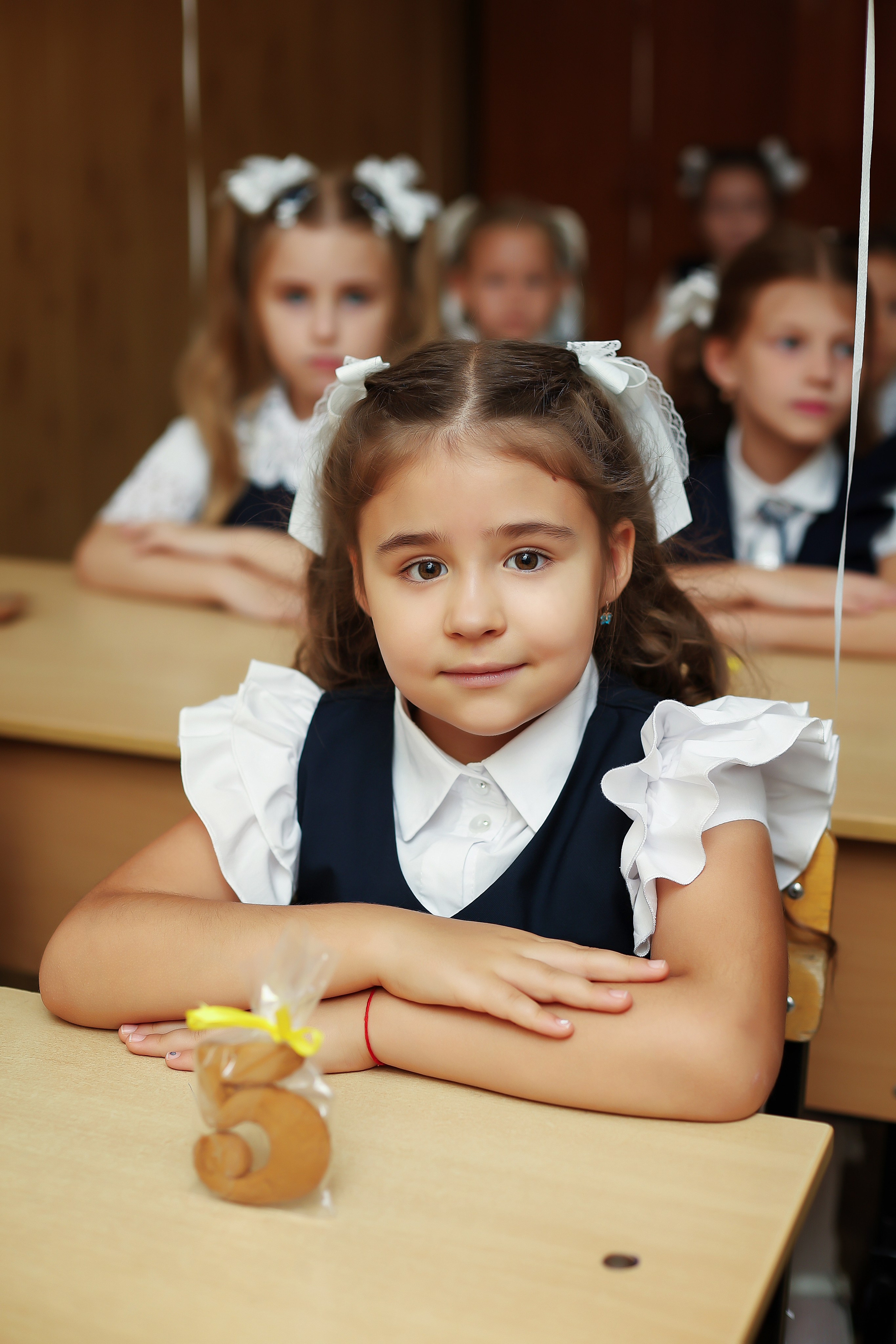 1 сентября 1 класс. Классные выпускные альбомы Классфото Краснодар