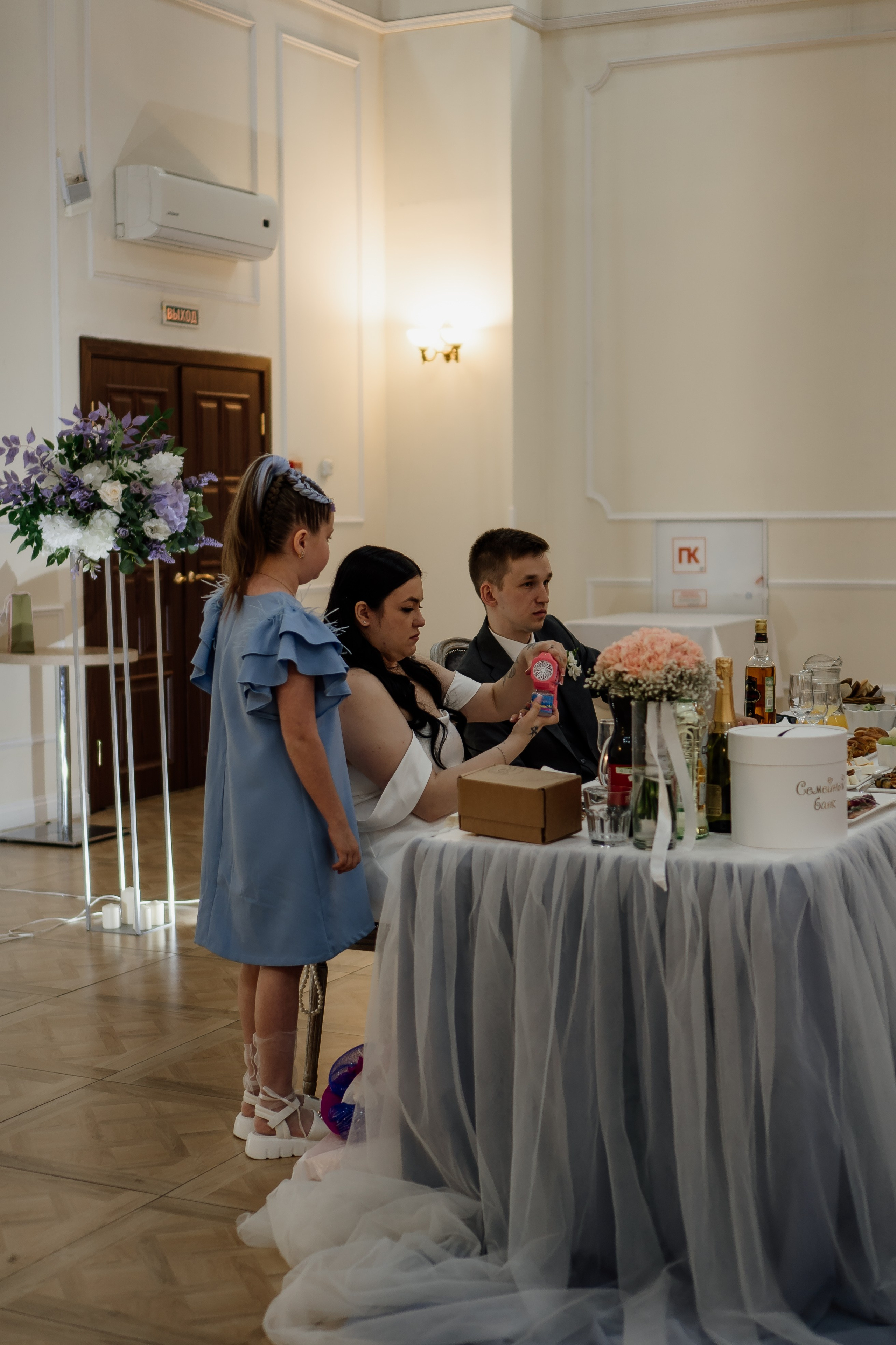 СВАДЕБНАЯ СЬЕМКА В ЗАГСЕ И БАНКЕТ. Профессиональный фотограф, Санкт-Петербург — Виктория Богомолова