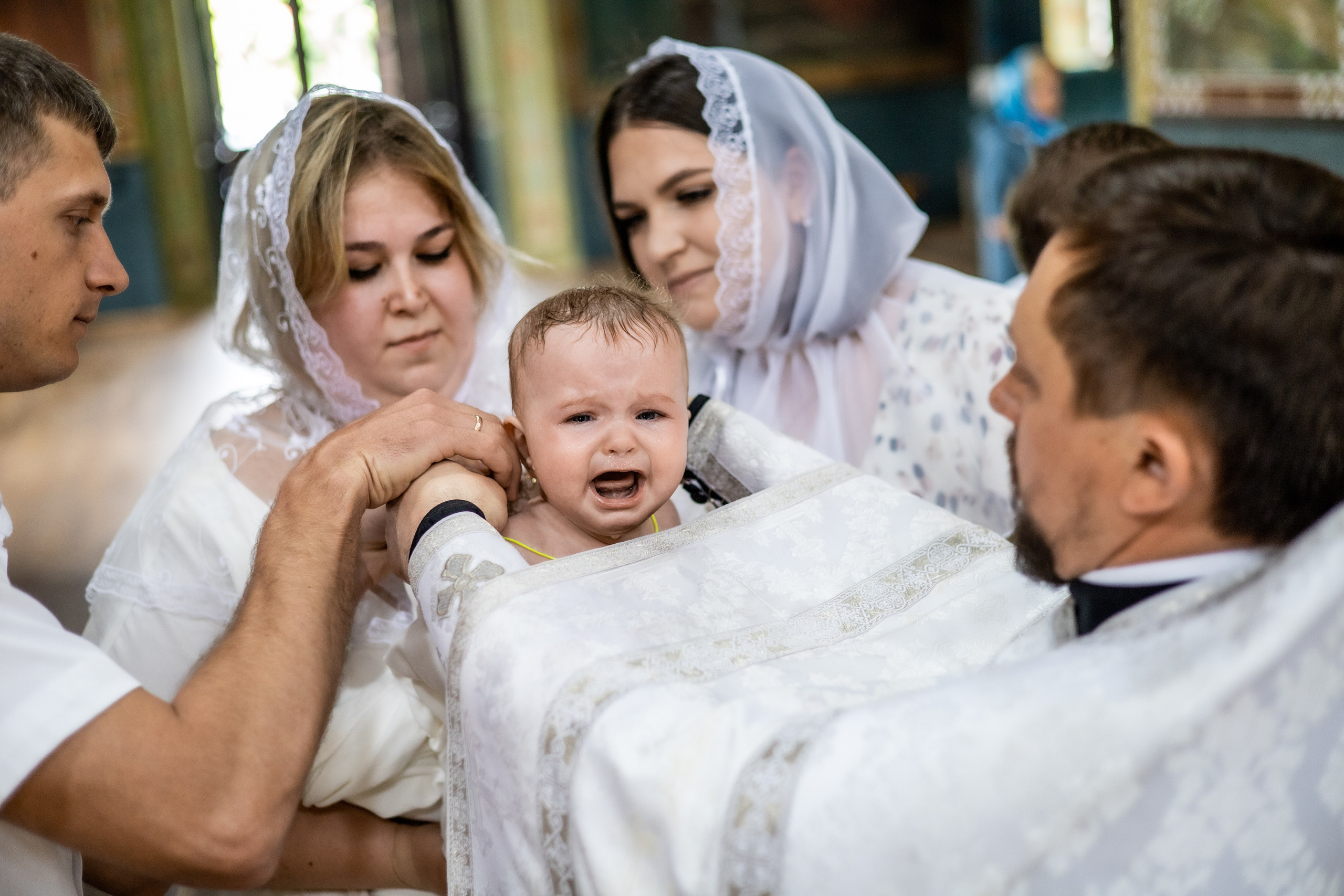 Крещение Ульяны и Вероники. Фотограф Надежда Лукьянова