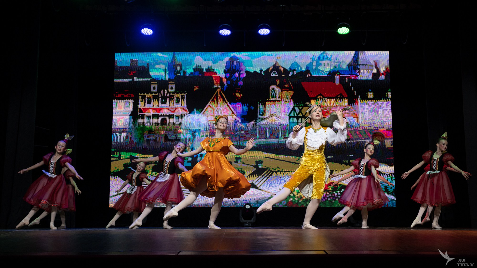 Балетный спектакль «Чиполлино». Репортажный фотограф в Казани Павел Серпокрылов