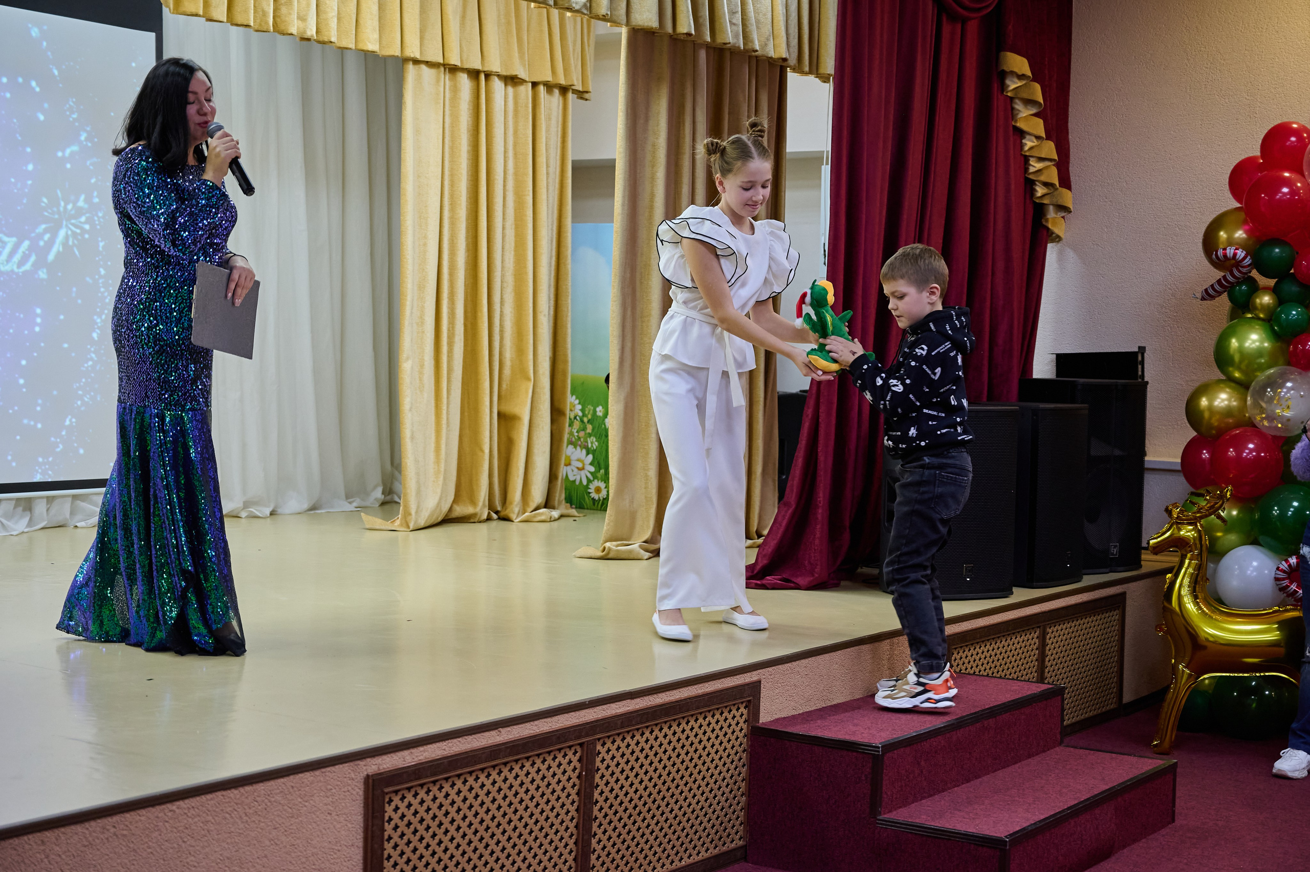 Концерт в ДК с. Виноградное. Жизнь курорта Кабардинка в фотографиях