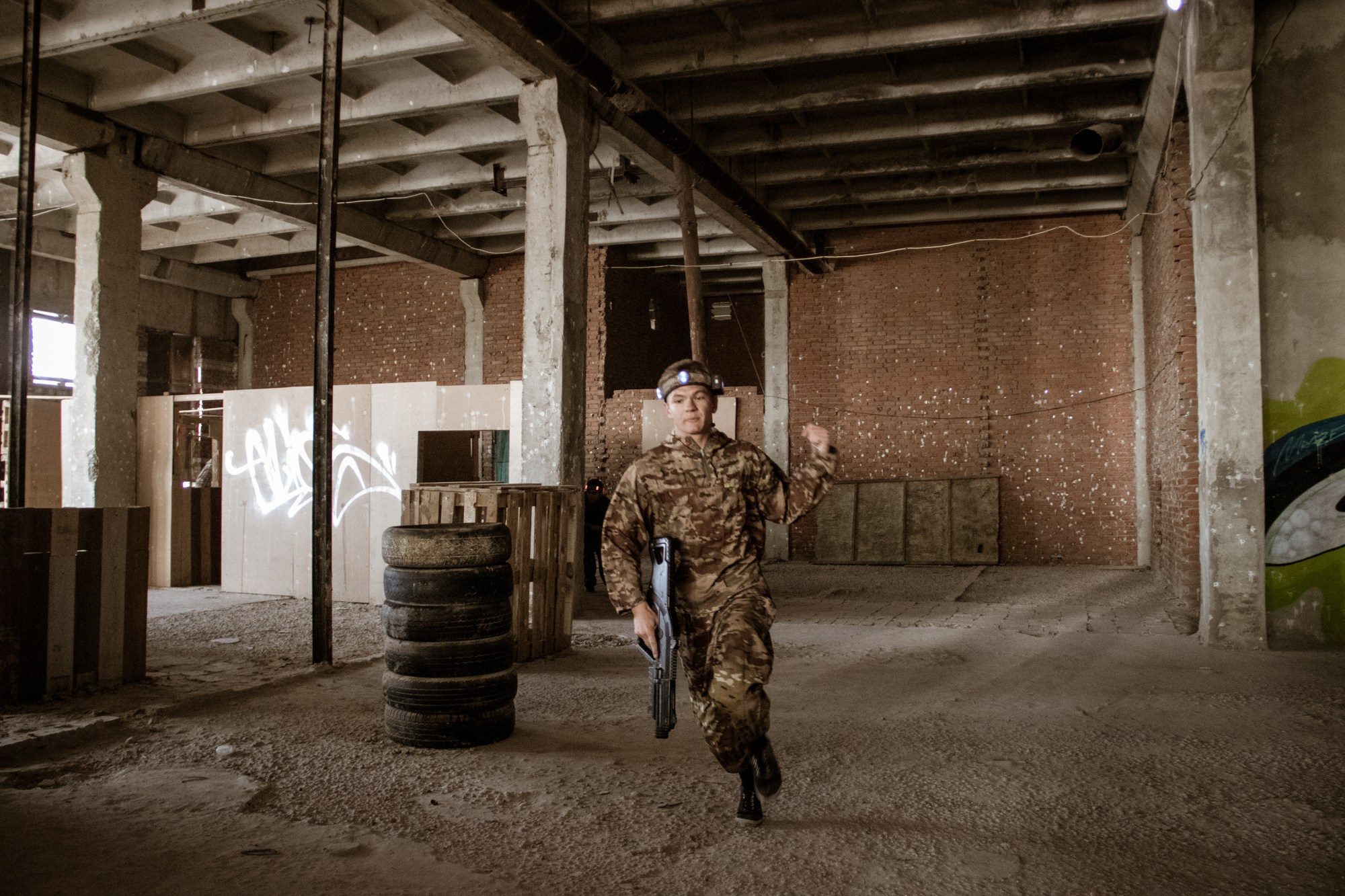 ЗИП Лазертаг. Репортажный, промышленный и маркетплейс-фотограф Дмитрий Чернат