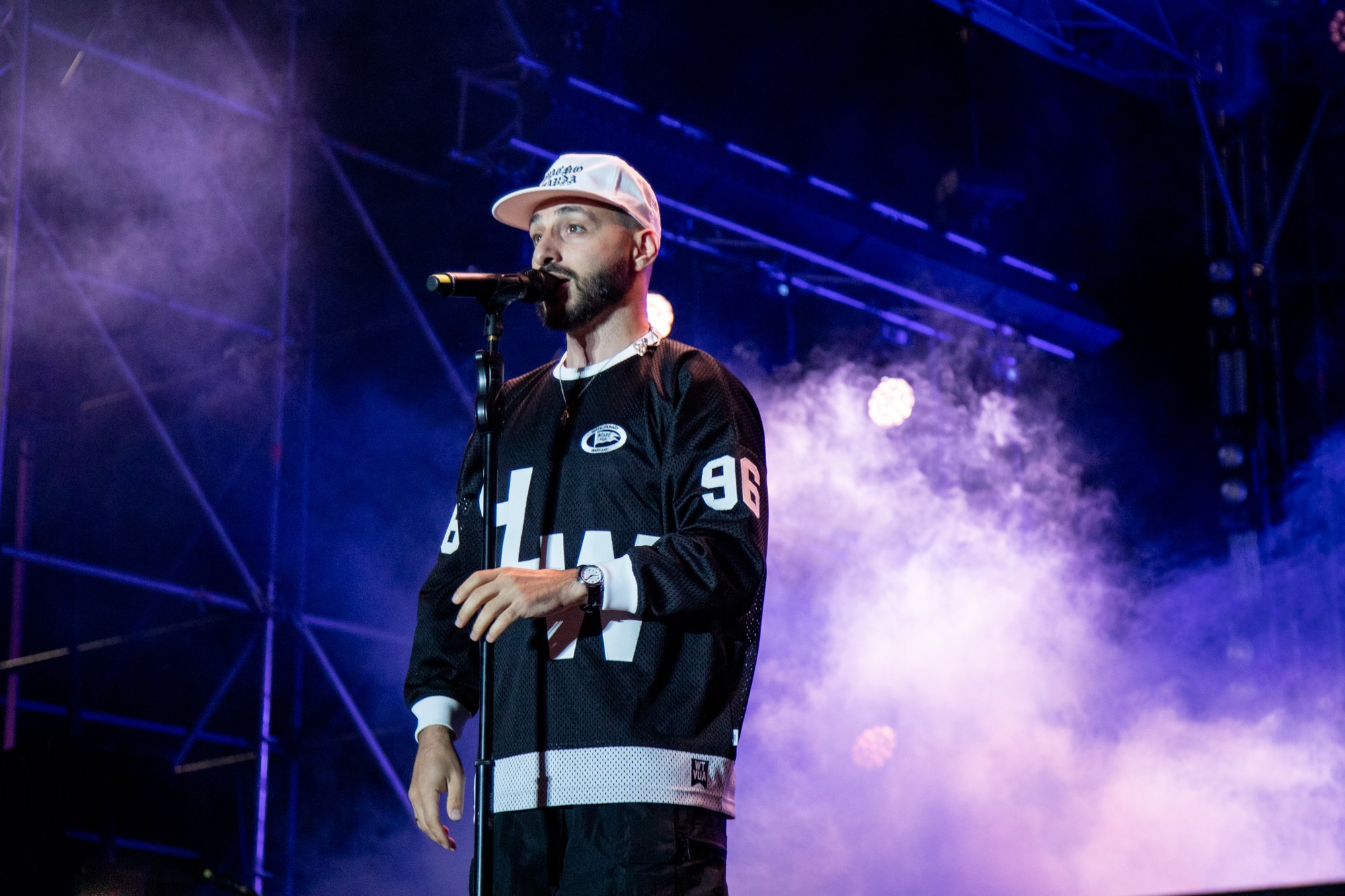 L'One. Репортажный, промышленный и маркетплейс-фотограф Дмитрий Чернат