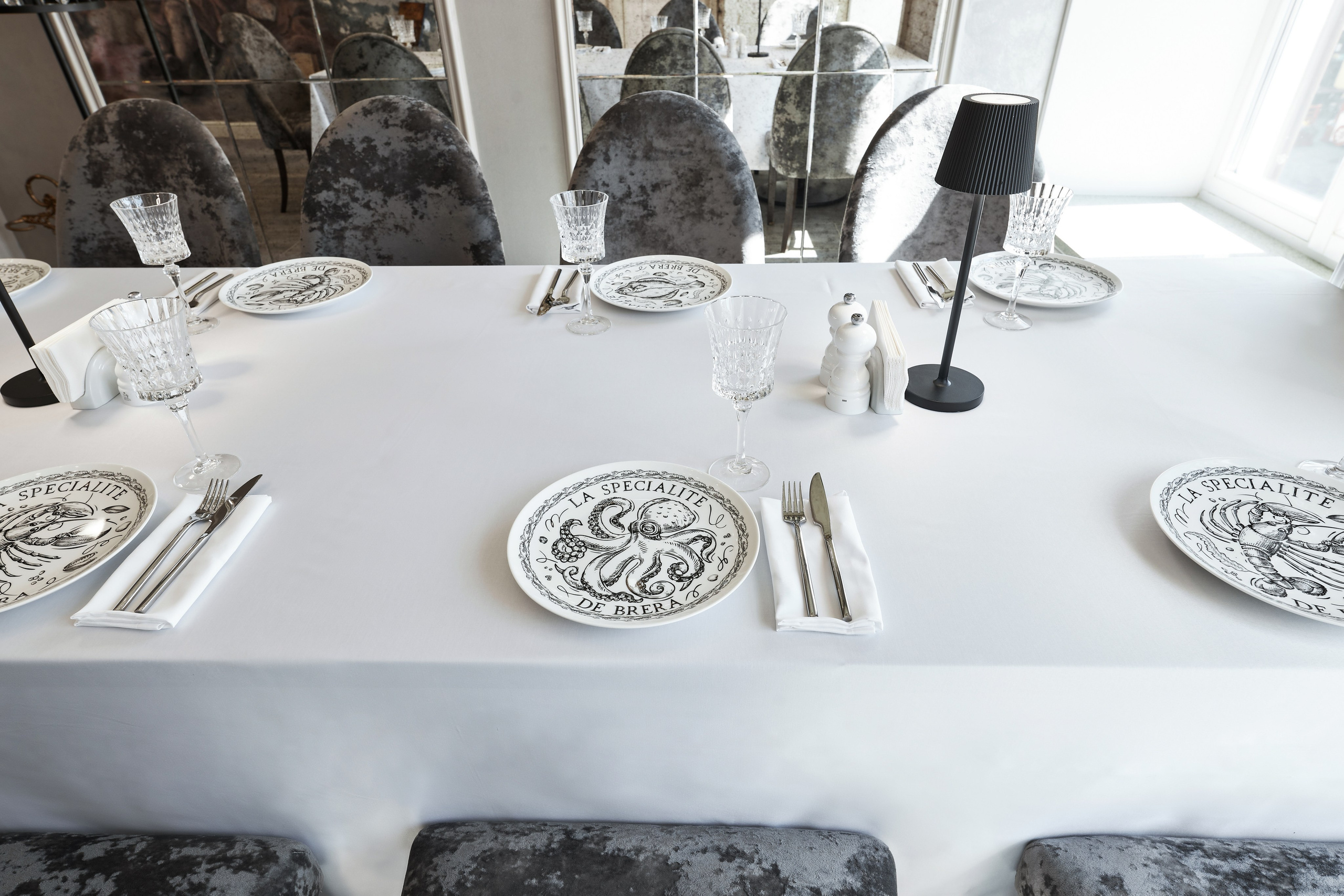 Interior. Другой взгляд на фотографию