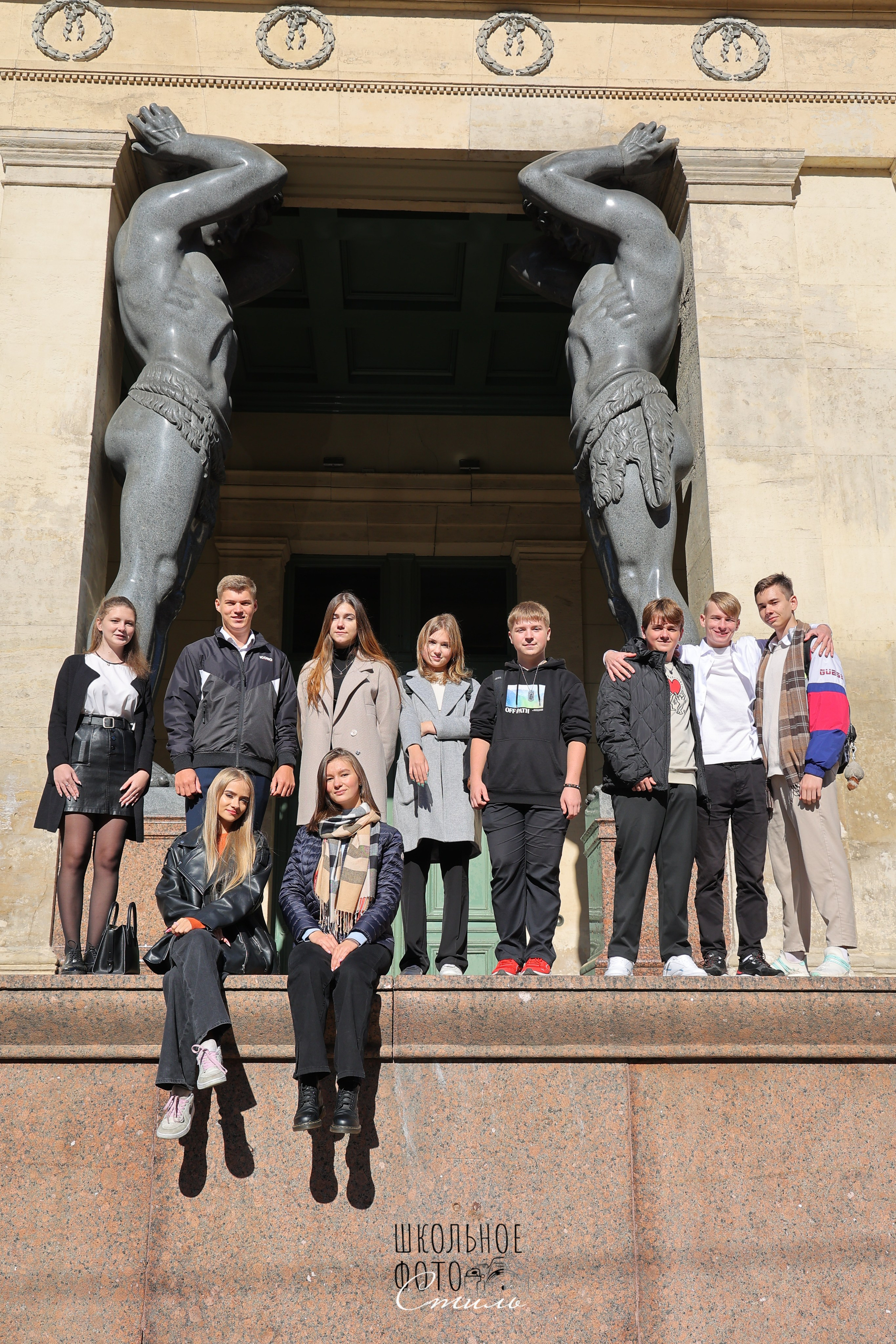 ПРОГУЛКА ПО ГОРОДУ. Школьная фотография в Санкт-Петербурге, выпускные альбомы, фотосессии