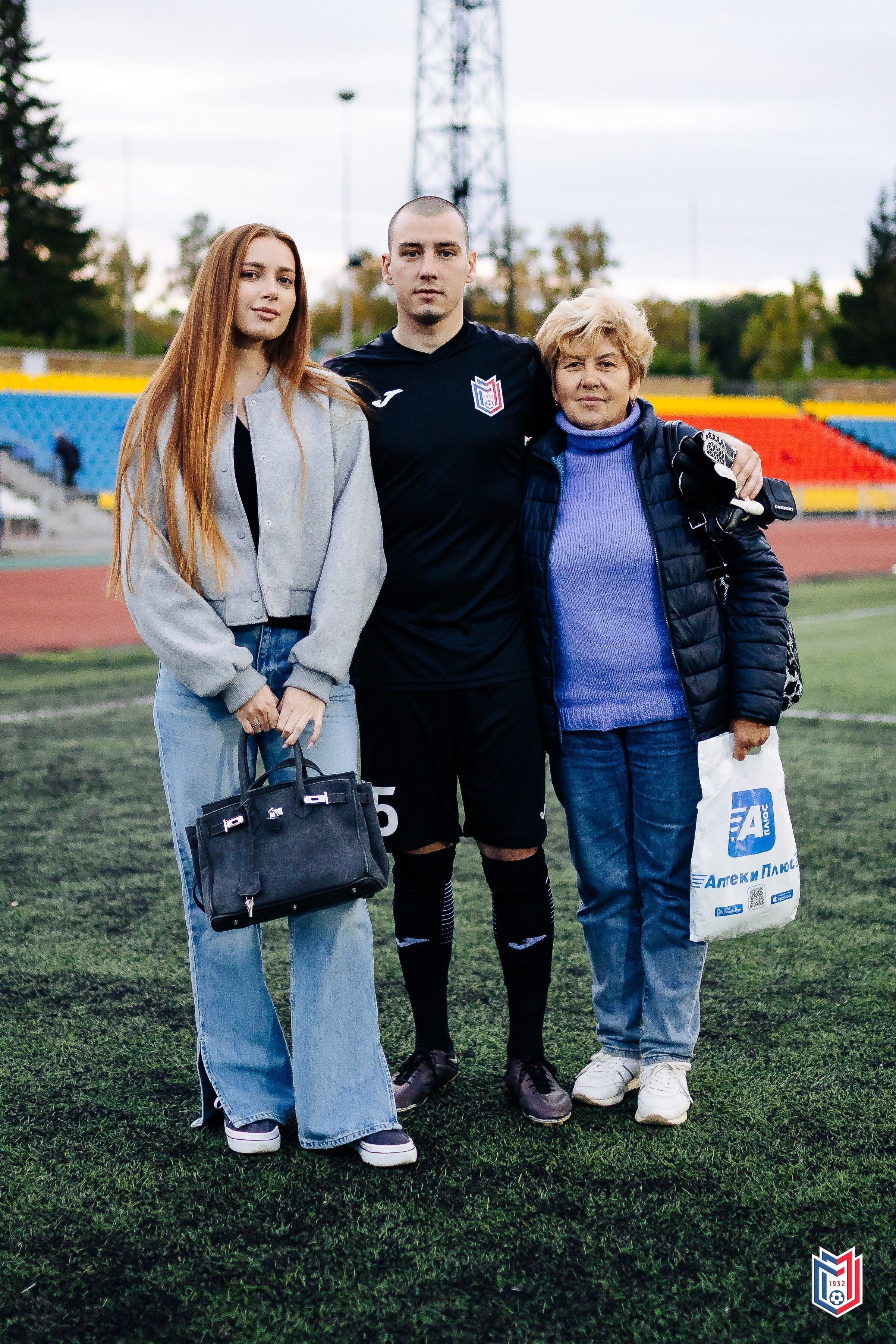 ФК «Металлург-Магнитогорск» — «СибГУФК Иртыш-2» // 21.09.24. Денис Прохоров Фотограф в г. Магнитогорск