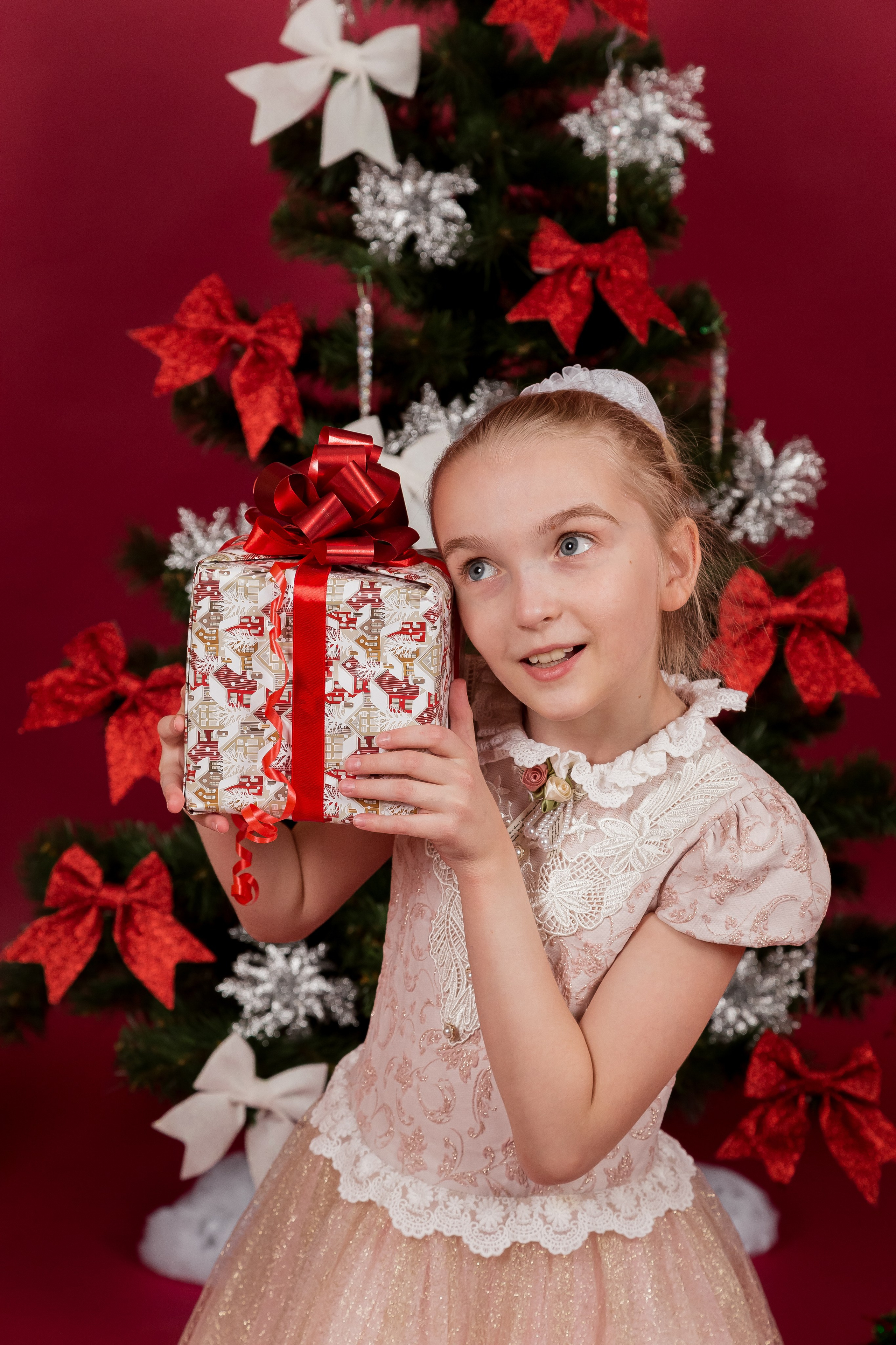 Новогодняя фотосессия. Фотостудия автопортрета DOUBLE-YOU в Сургуте