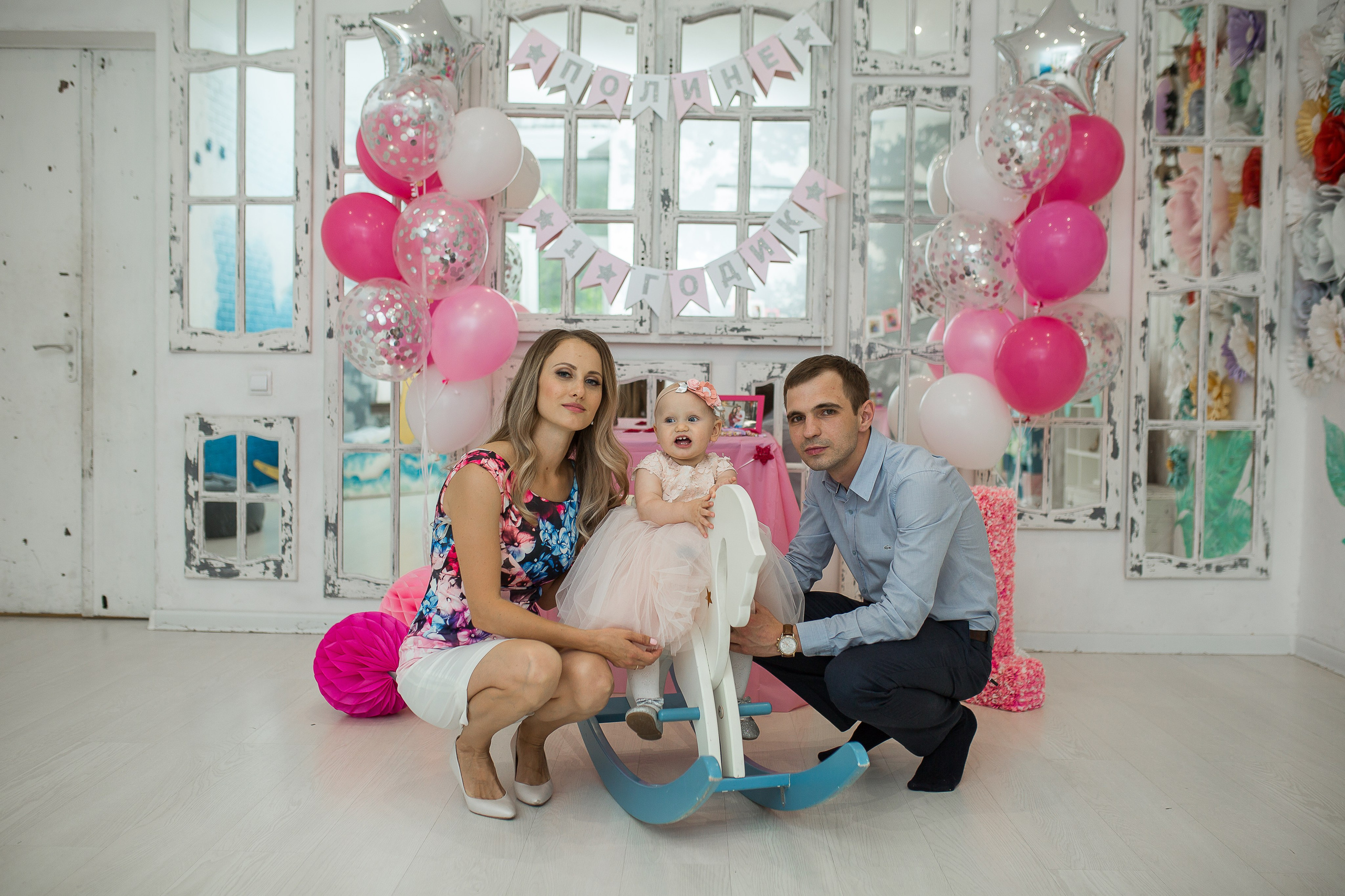 Годик Полине. Фотограф на Крещение, семейный фотограф в Москве