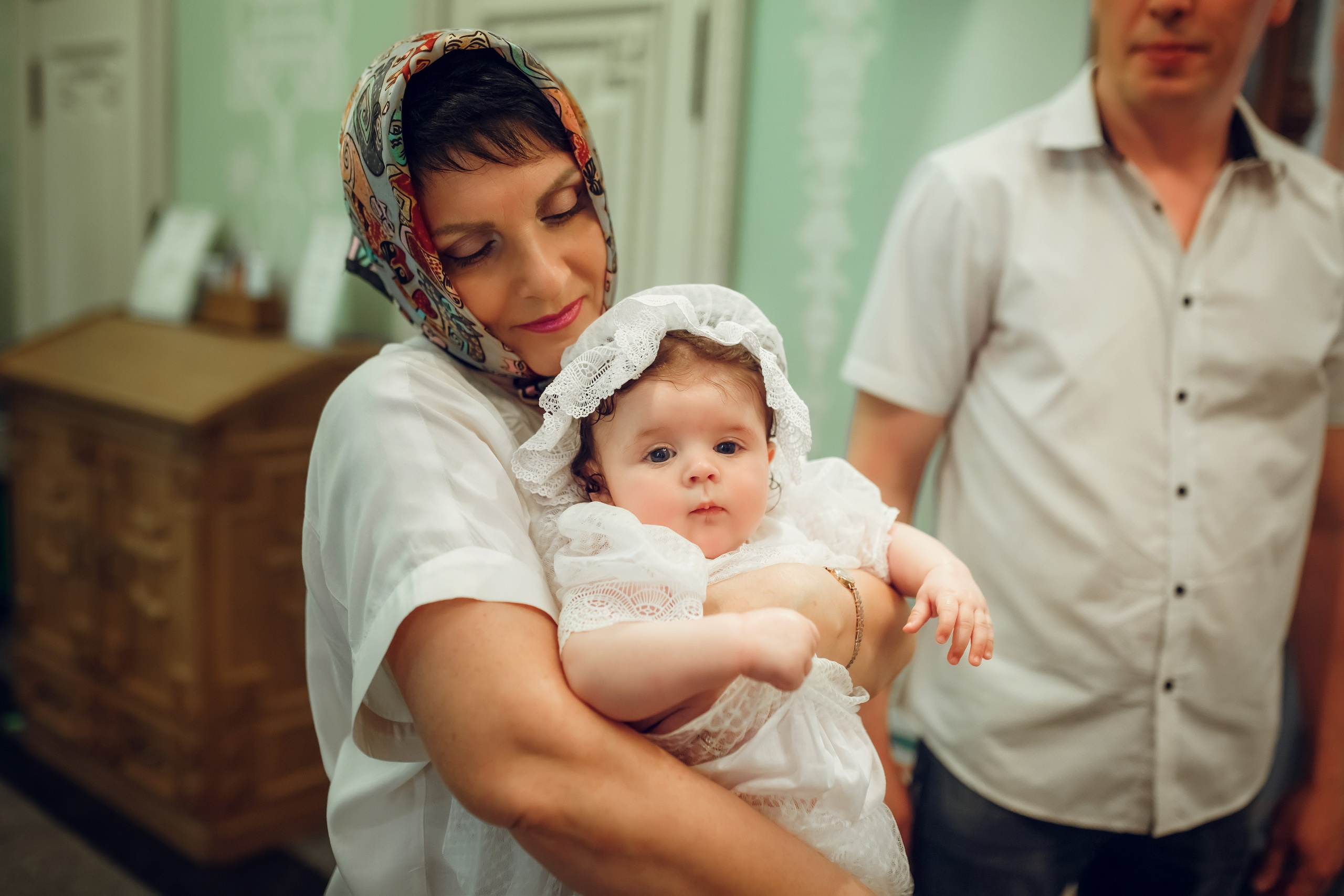 Крещение Виолетты. Фотограф на Крещение, семейный фотограф в Москве