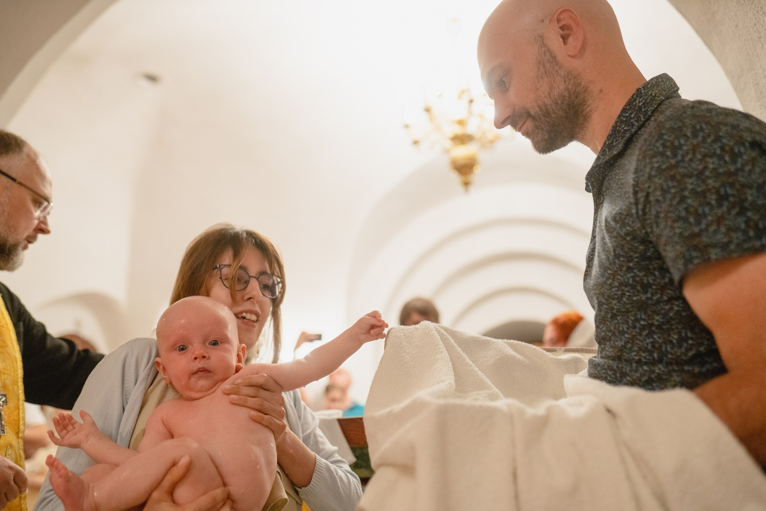 Иван. Церковь Благовещения Пресвятой Богородицы в Тайнинском. Семейный фотограф в Москве Лилия Лебедева