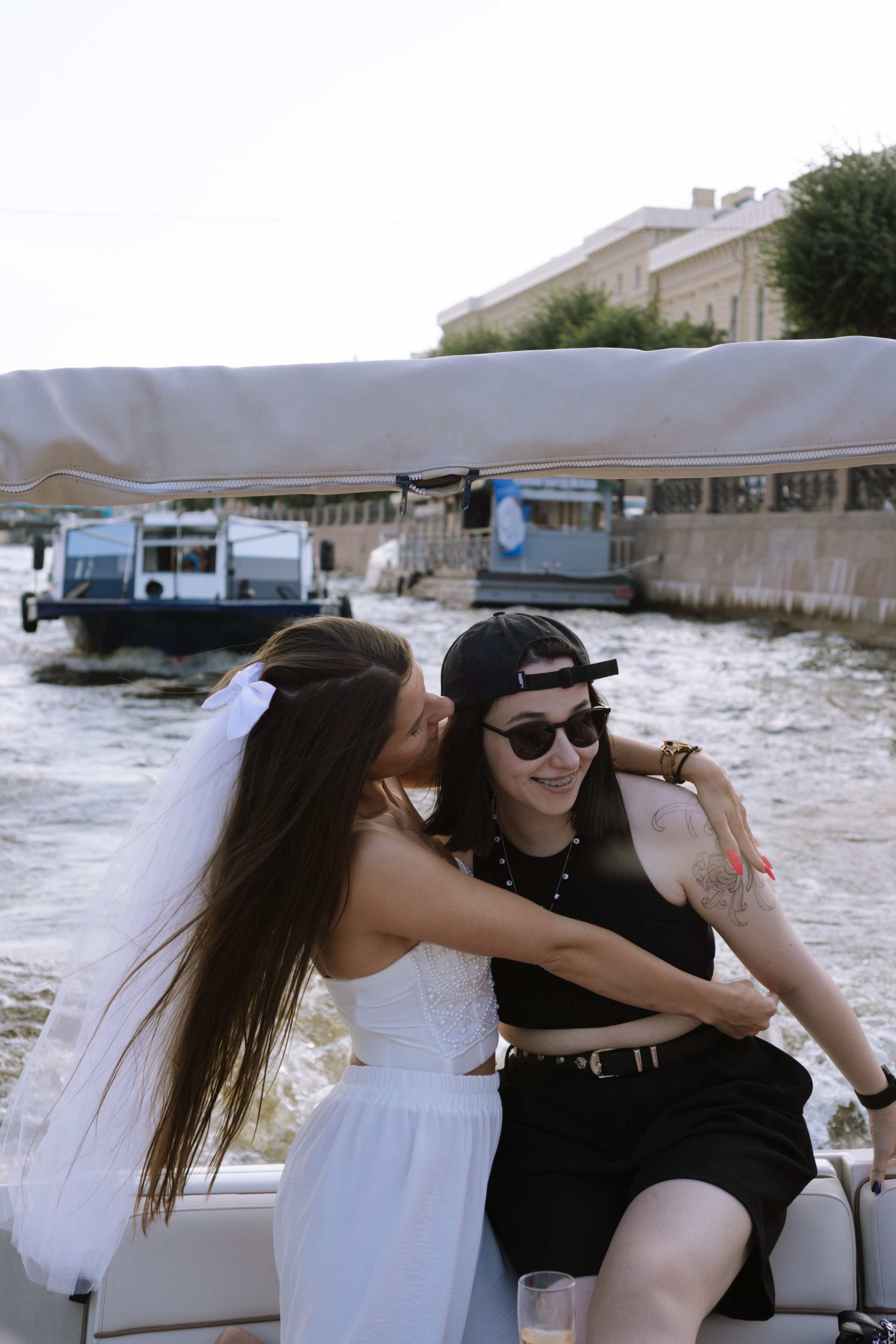 ДЕВИЧНИК НА КАТЕРЕ. Профессиональный фотограф, Санкт-Петербург — Виктория Богомолова