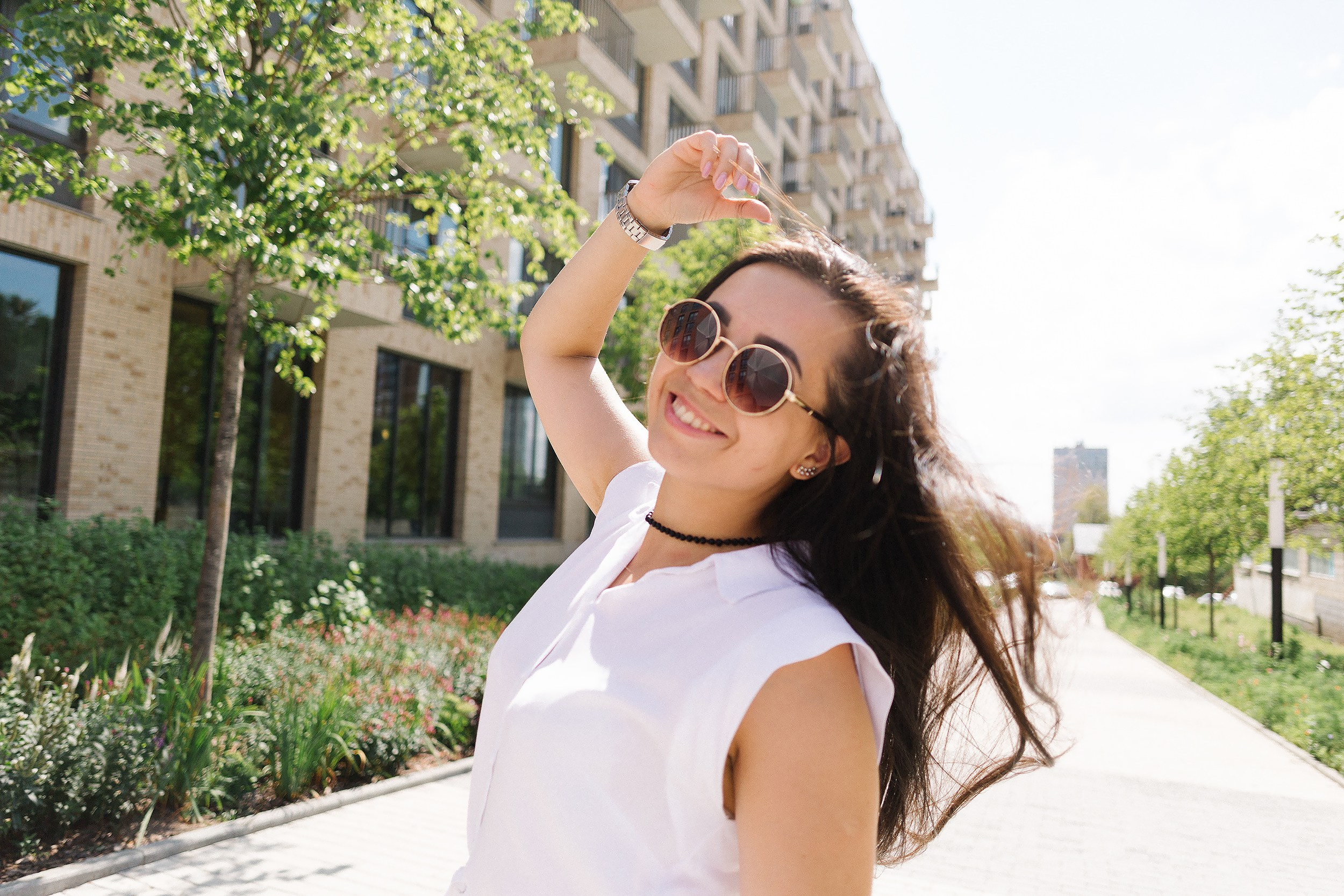 Женский портрет на улице летом. Портретный и репортажный фотограф. Мыльников Илья