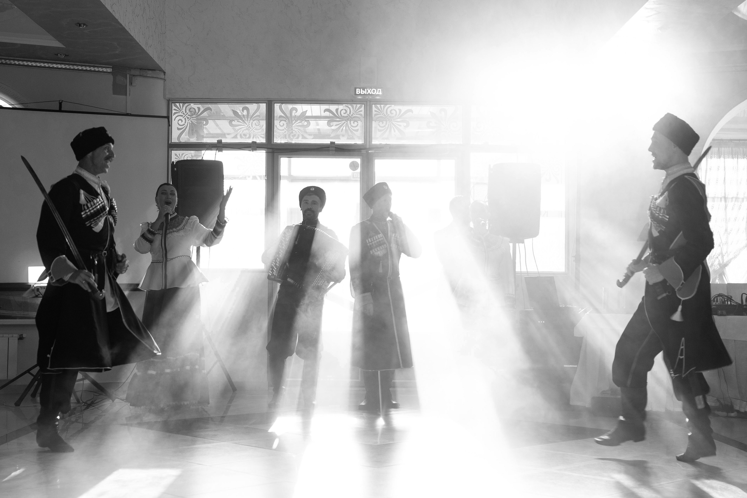 1. Свадебный, портретный, коммерческий, предметный фотограф в Ставрополе Иван Белашов