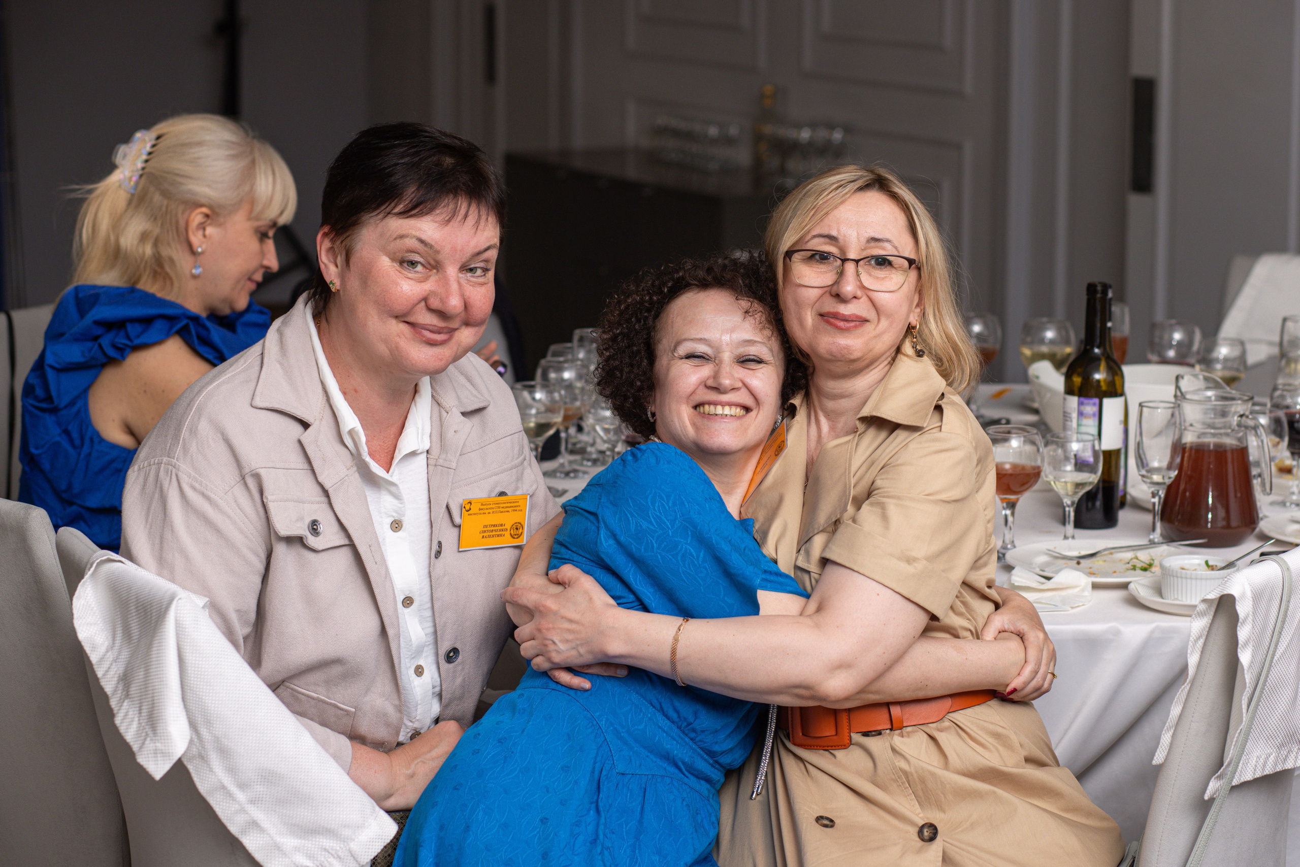 Встреча выпускников. Стоматологи СПб. Семейный фотограф в Вышнем Волочке — Ульяна Иванова | Фотосессии для всей семьи