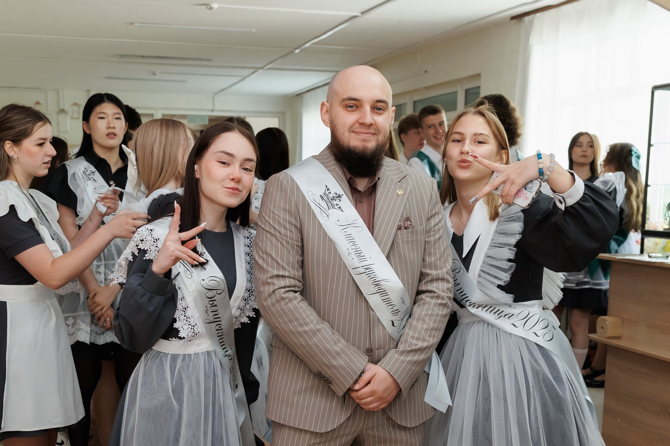 ПОСЛЕДНИЙ ЗВОНОК 9б. Фотограф семейных, детских, репортажных съёмок г. Уссурийск-Владивосток