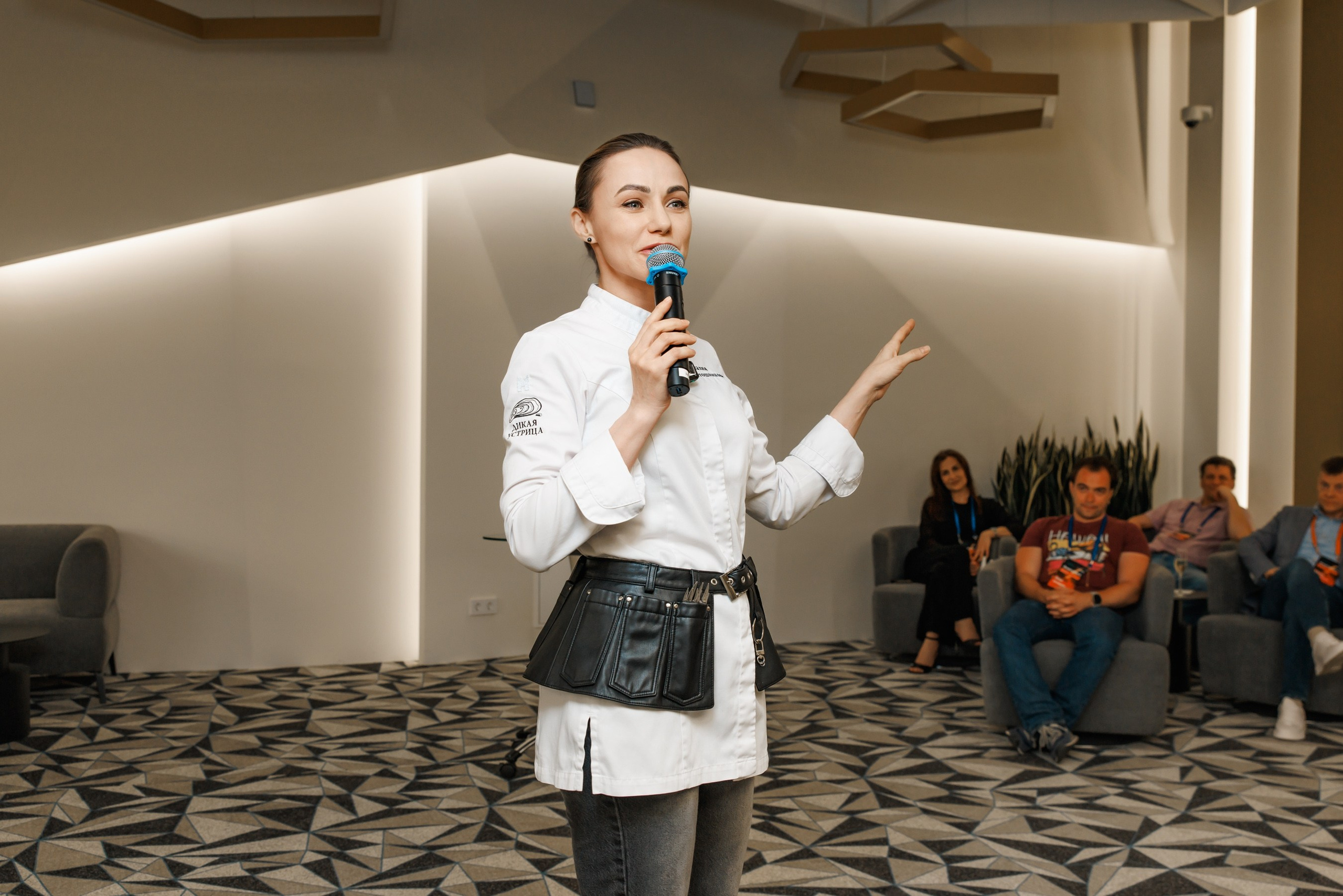 Wild Oyster Technopolis. Андрей Шаповалов — репортажный фотограф в Москве