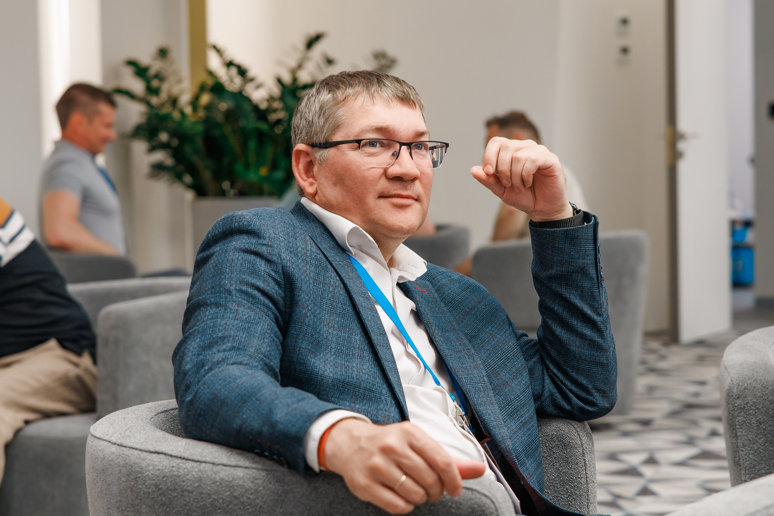 Wild Oyster Technopolis. Андрей Шаповалов — репортажный фотограф в Москве