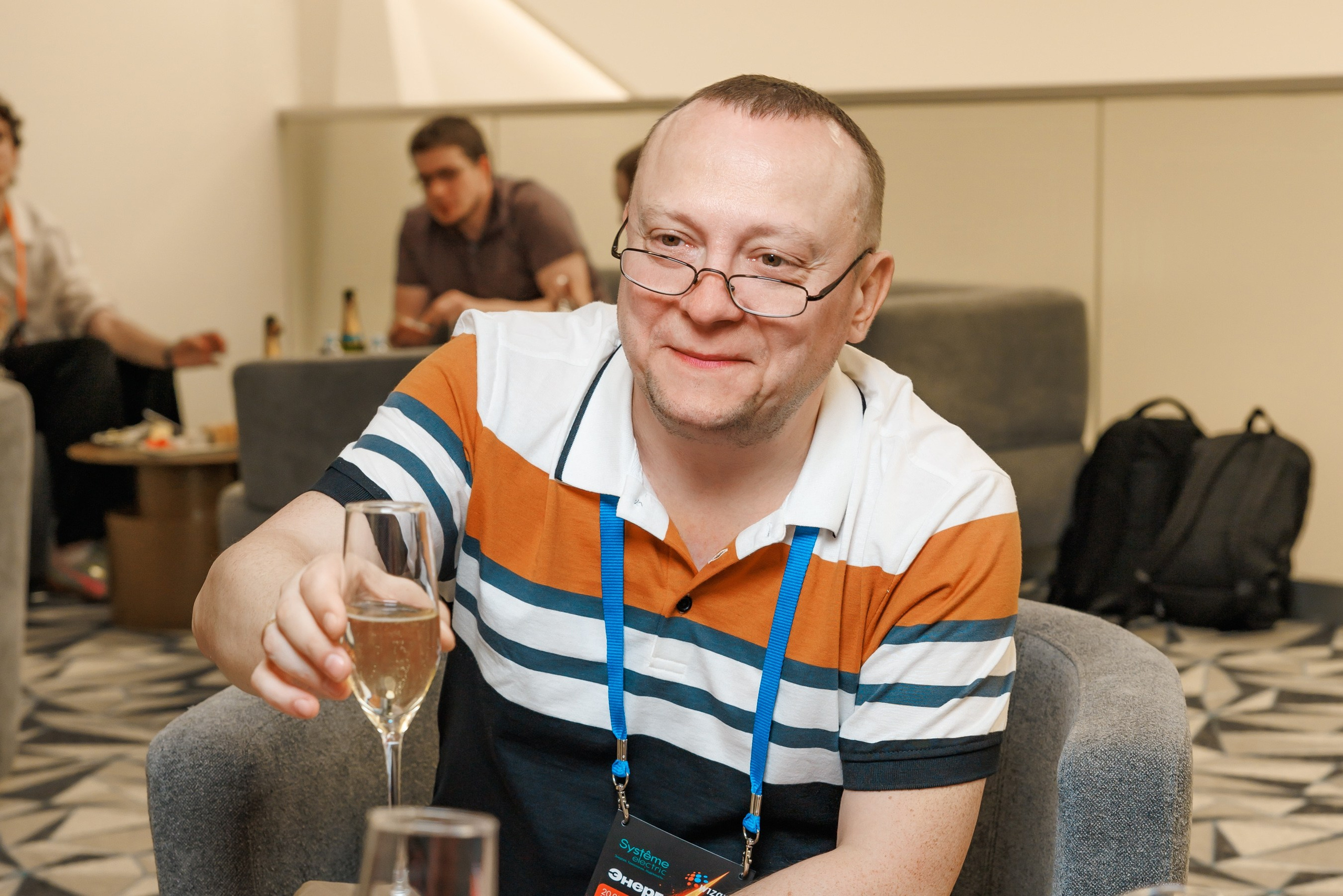Wild Oyster Technopolis. Андрей Шаповалов — репортажный фотограф в Москве