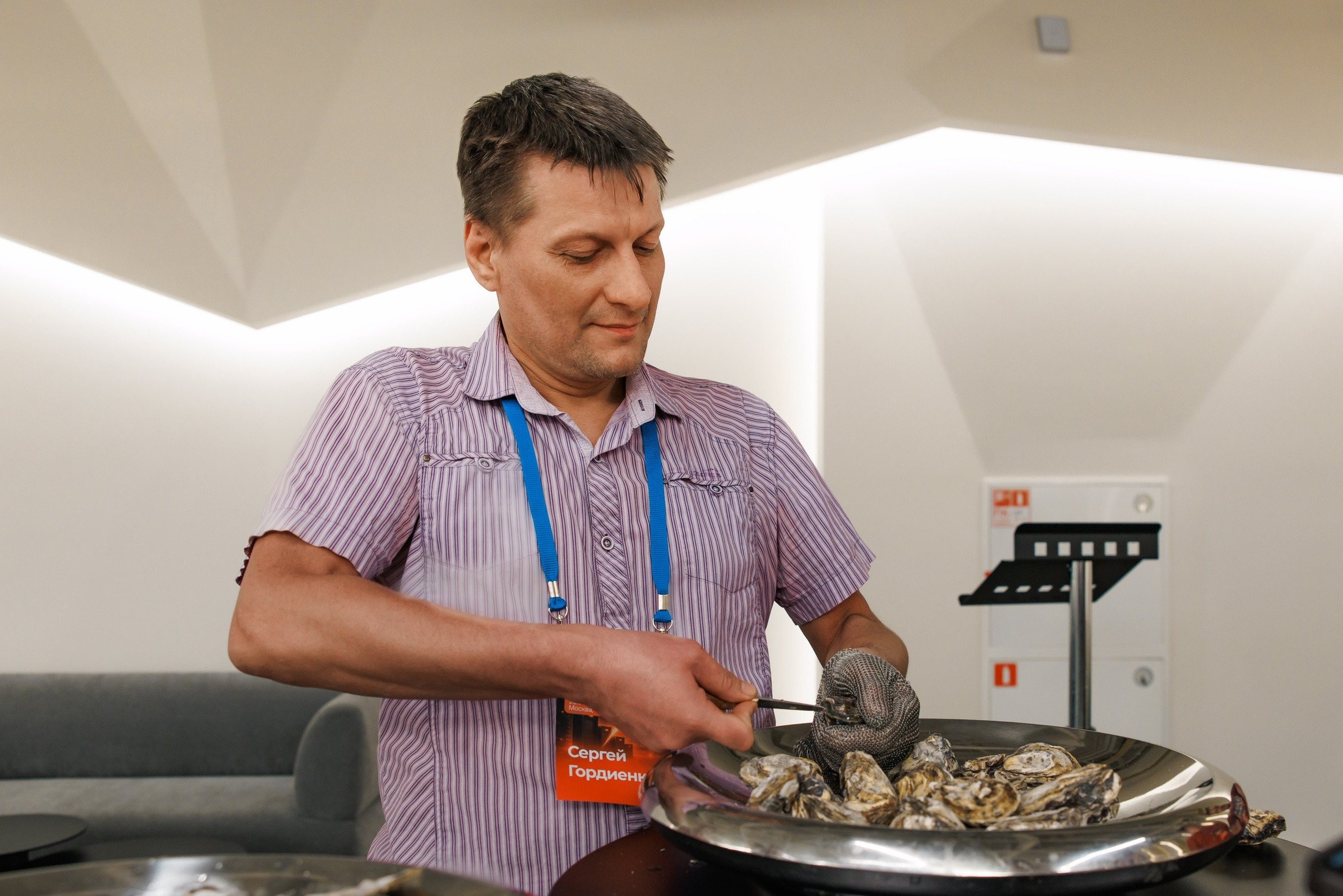 Wild Oyster Technopolis. Андрей Шаповалов — репортажный фотограф в Москве