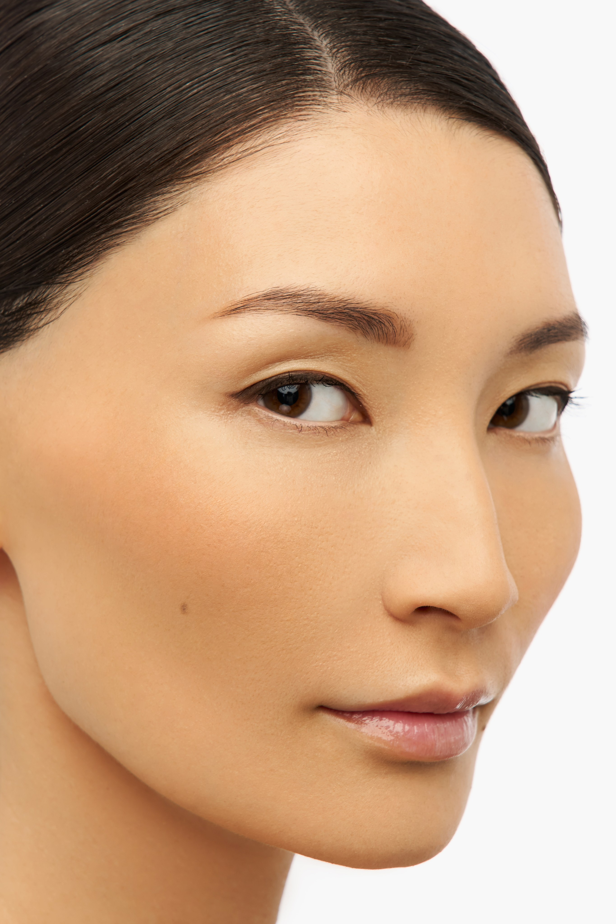 Бьюти. Фотограф для брендов одежды и маркетплейсов в Москве Рита Винтер