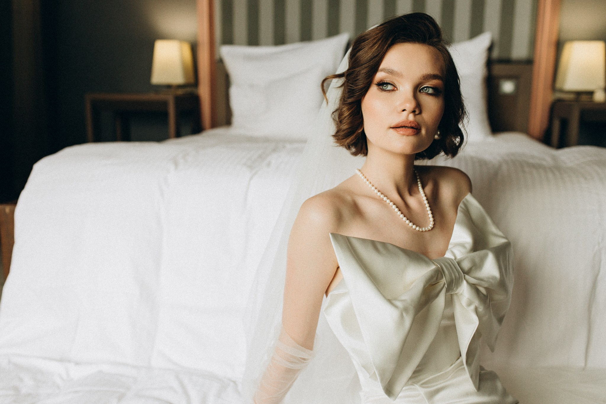 Любовь в индустриальном свете: свадебная фотосессия в стильном интерьере. Семейный и свадебный фотограф Ростове-на-Дону