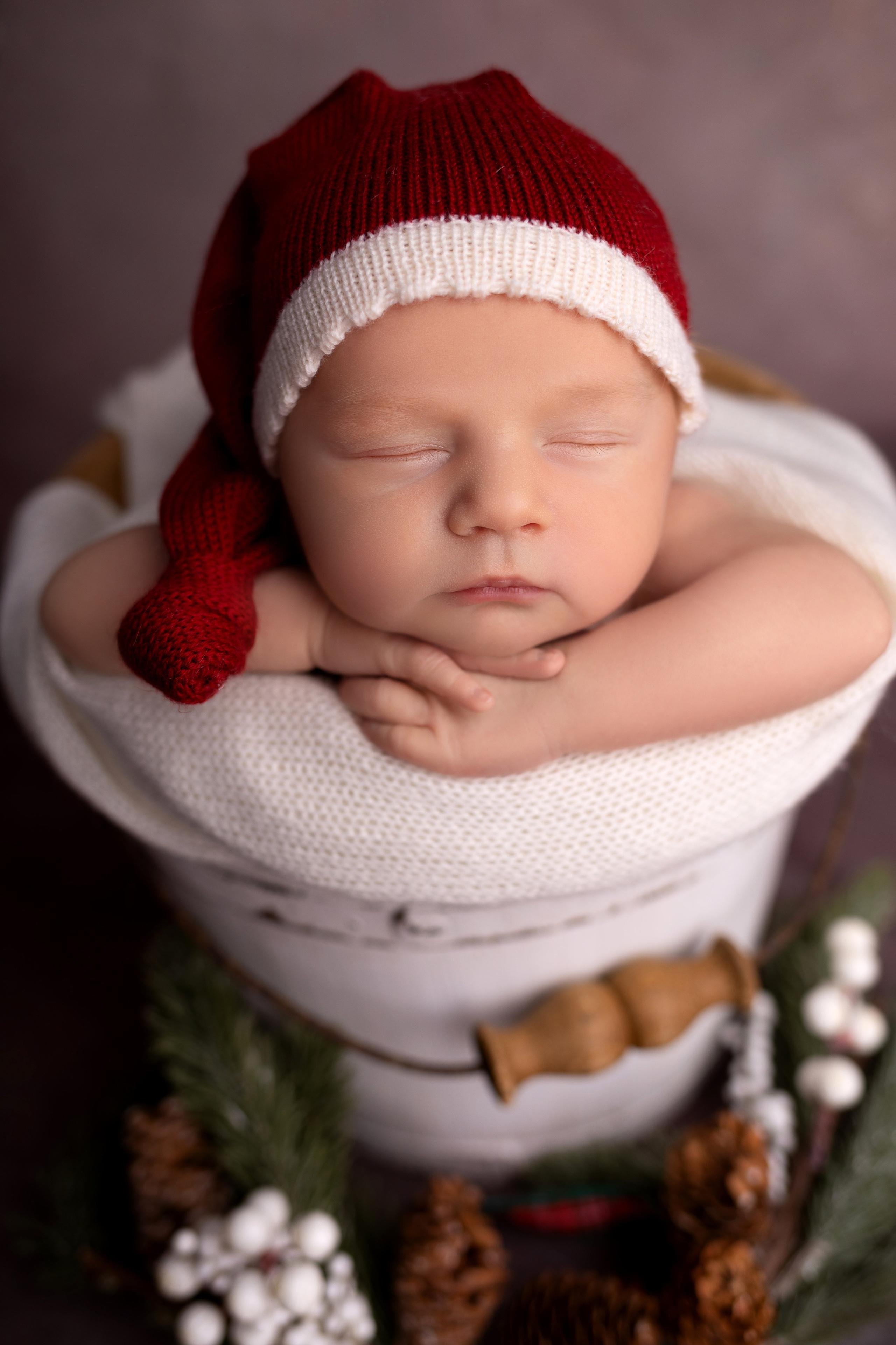 Классическая фотосессия малыша. Фотограф новорожденных малышей в Омске и Омской области Эльвира Камаева