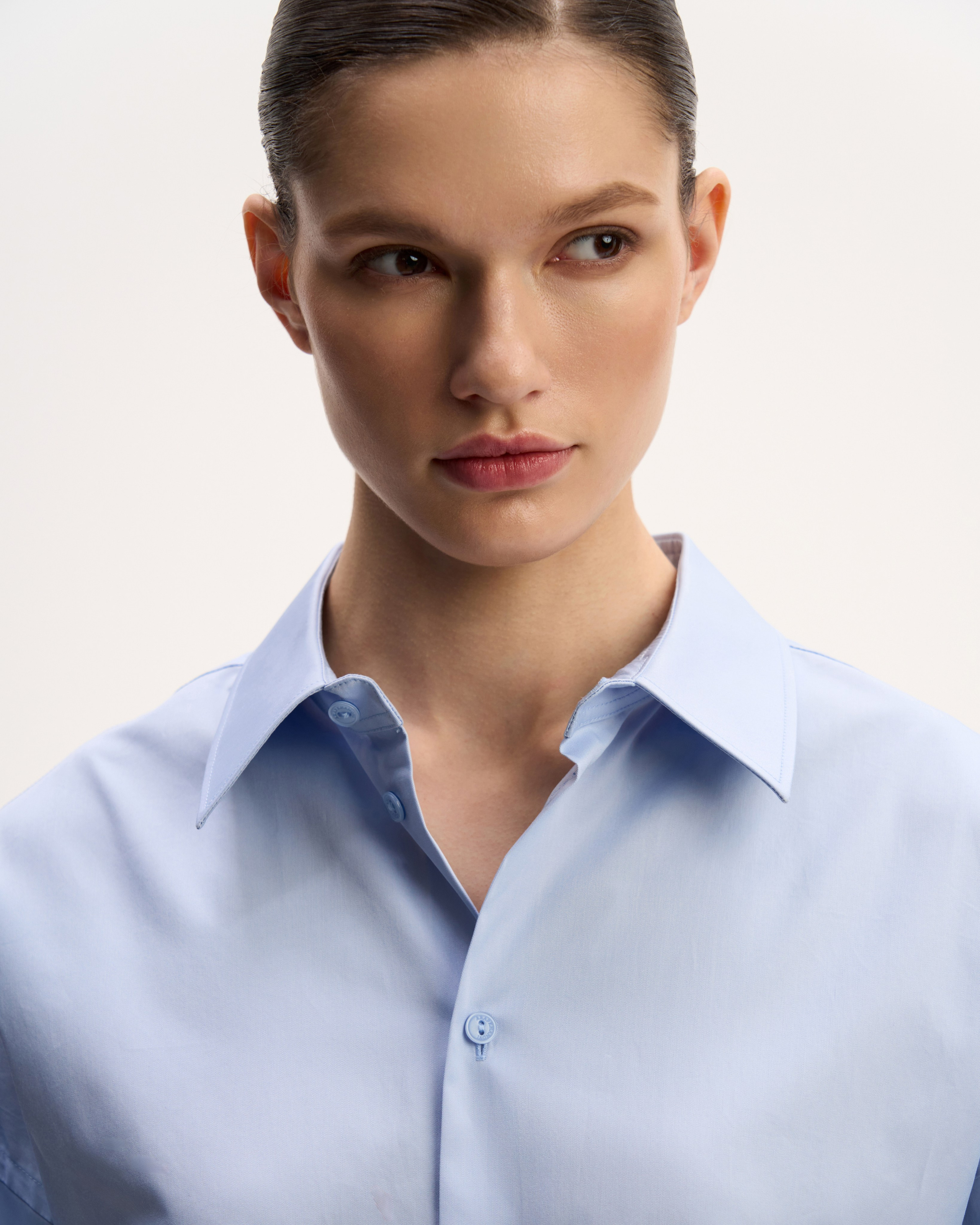 Arapkhanovi catalogue. Nadezhda Diskant is a Moscow and Saint Petersburg based photographer