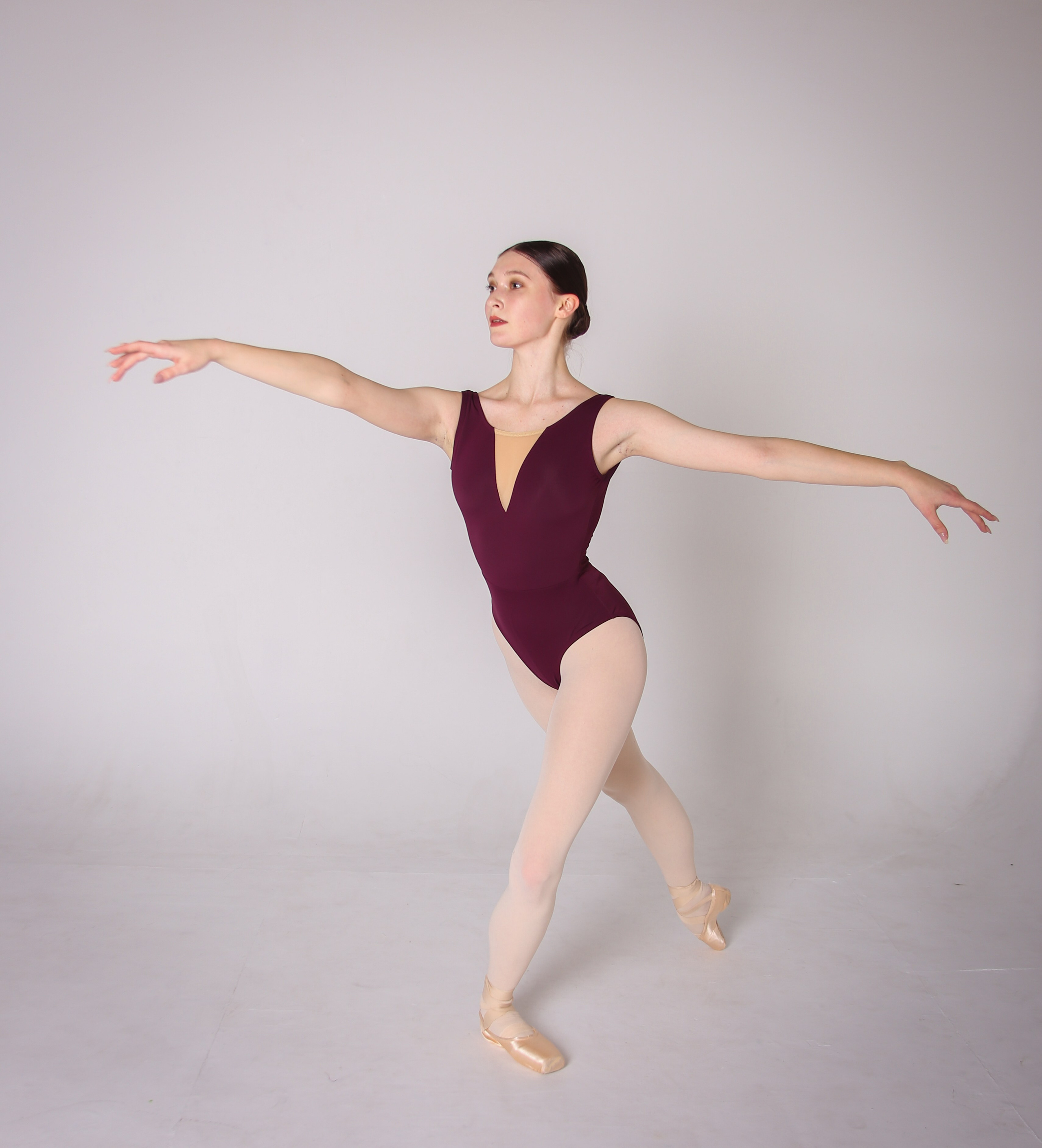 Балерина Екатерина. Фотограф Пермь. Фотосессия в фотостудии Перми и на свежем воздухе