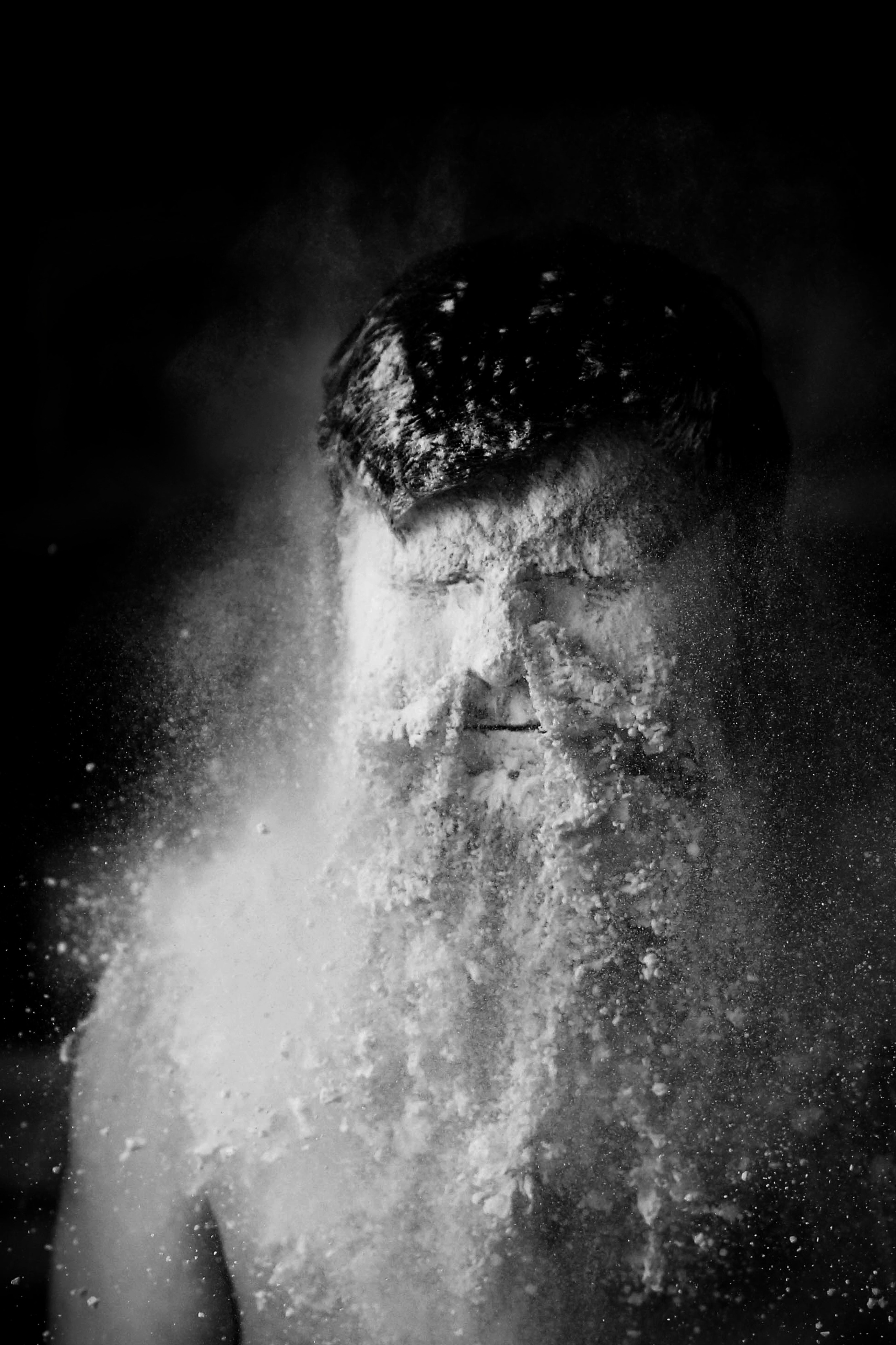 FLOUR. Фотограф