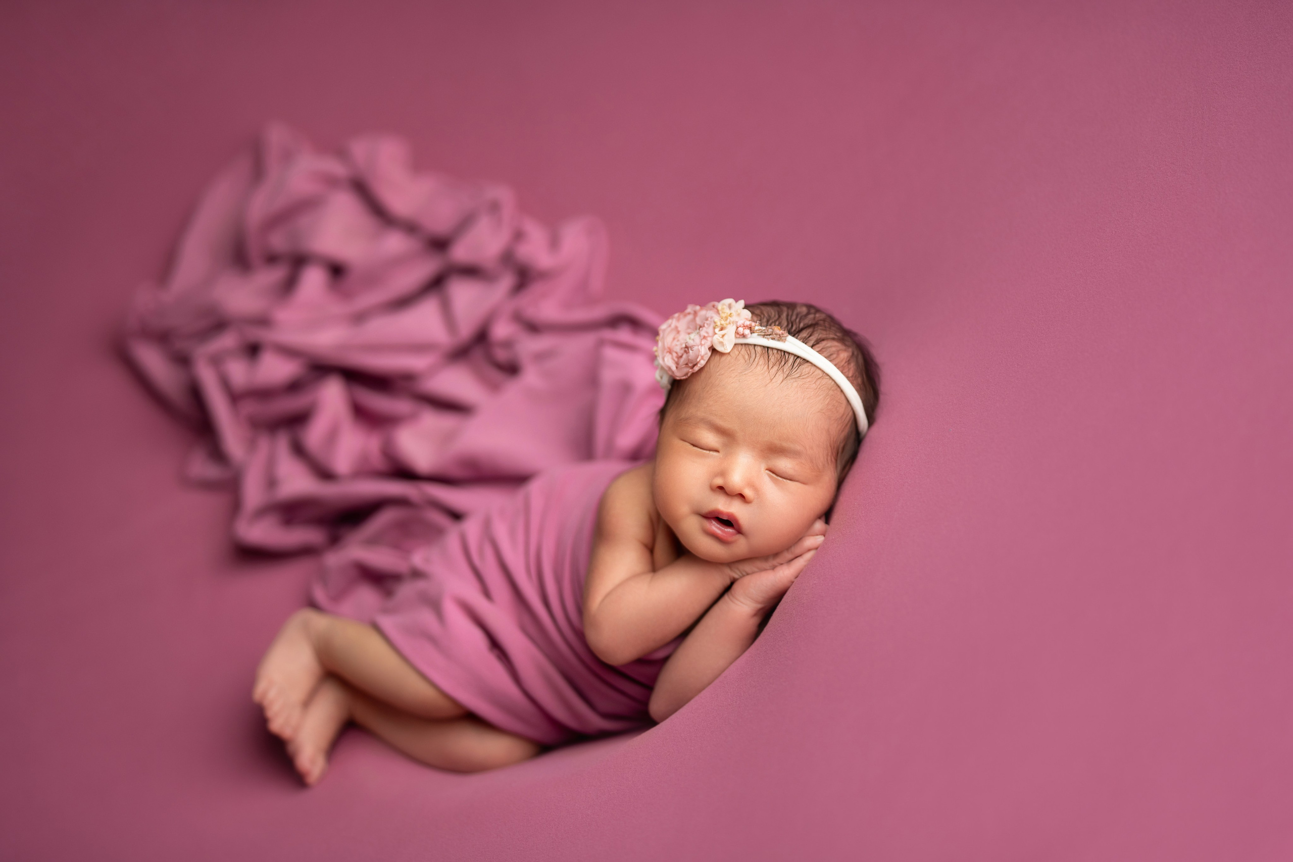 Newborn. Творческая команда Ульяшевы, свадебная и семейная фотография. Кахахста