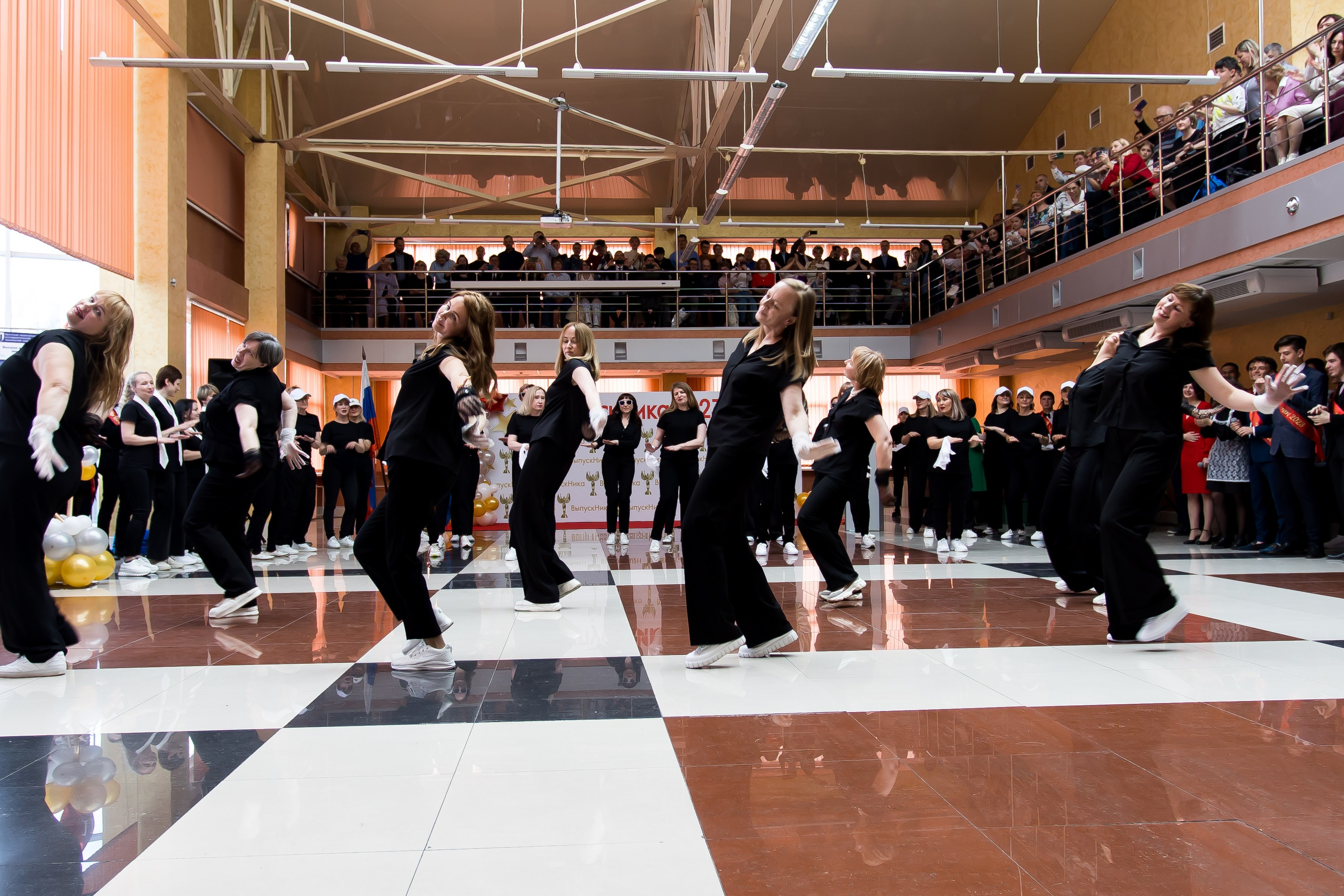 Последний звонок. Фотограф в Иркутске