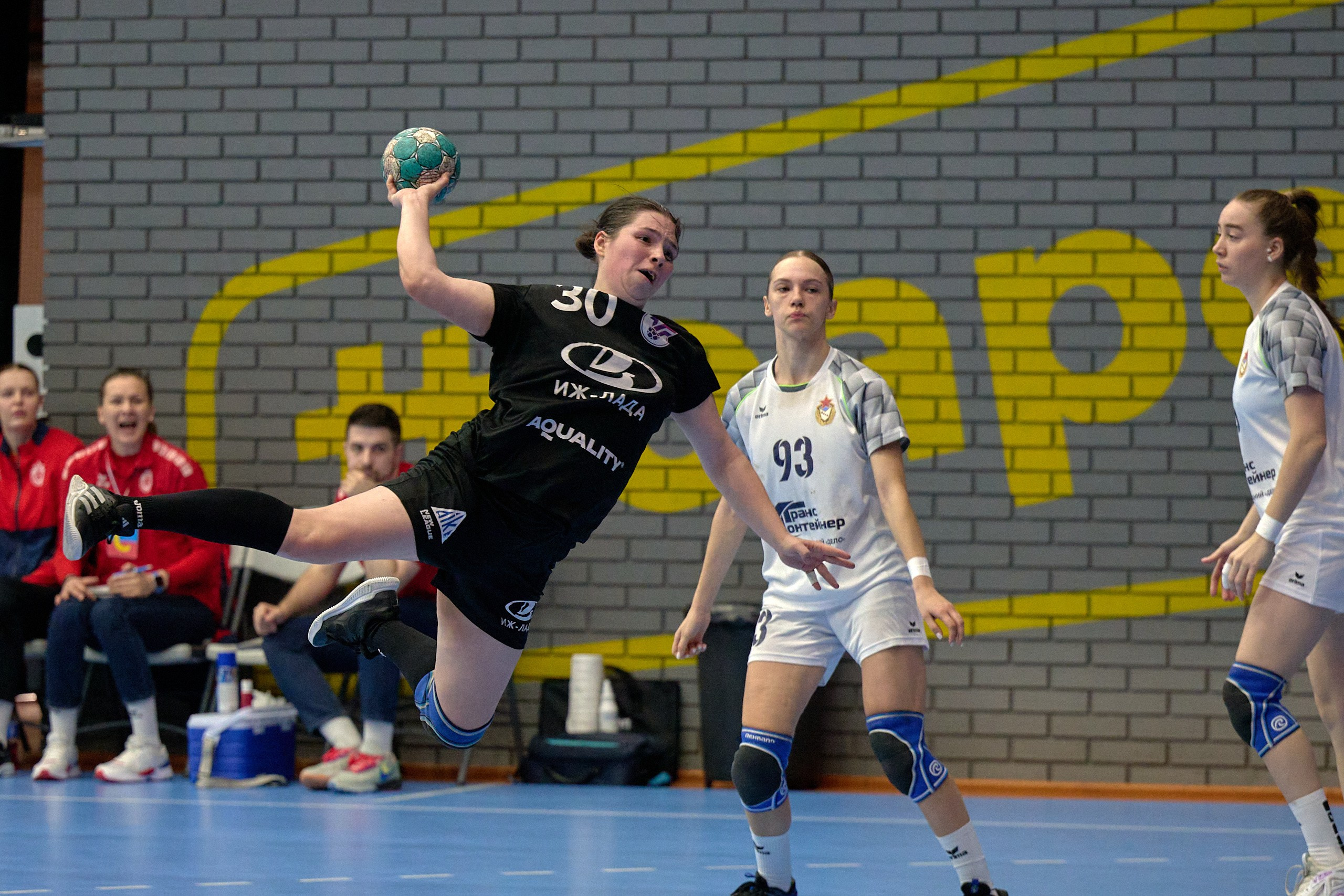 Гандбол. OLIMPBET Суперлига. «Университет» — «ЦСКА». Спортивный репортажный фотограф в Ижевске Сергей Мерзляков