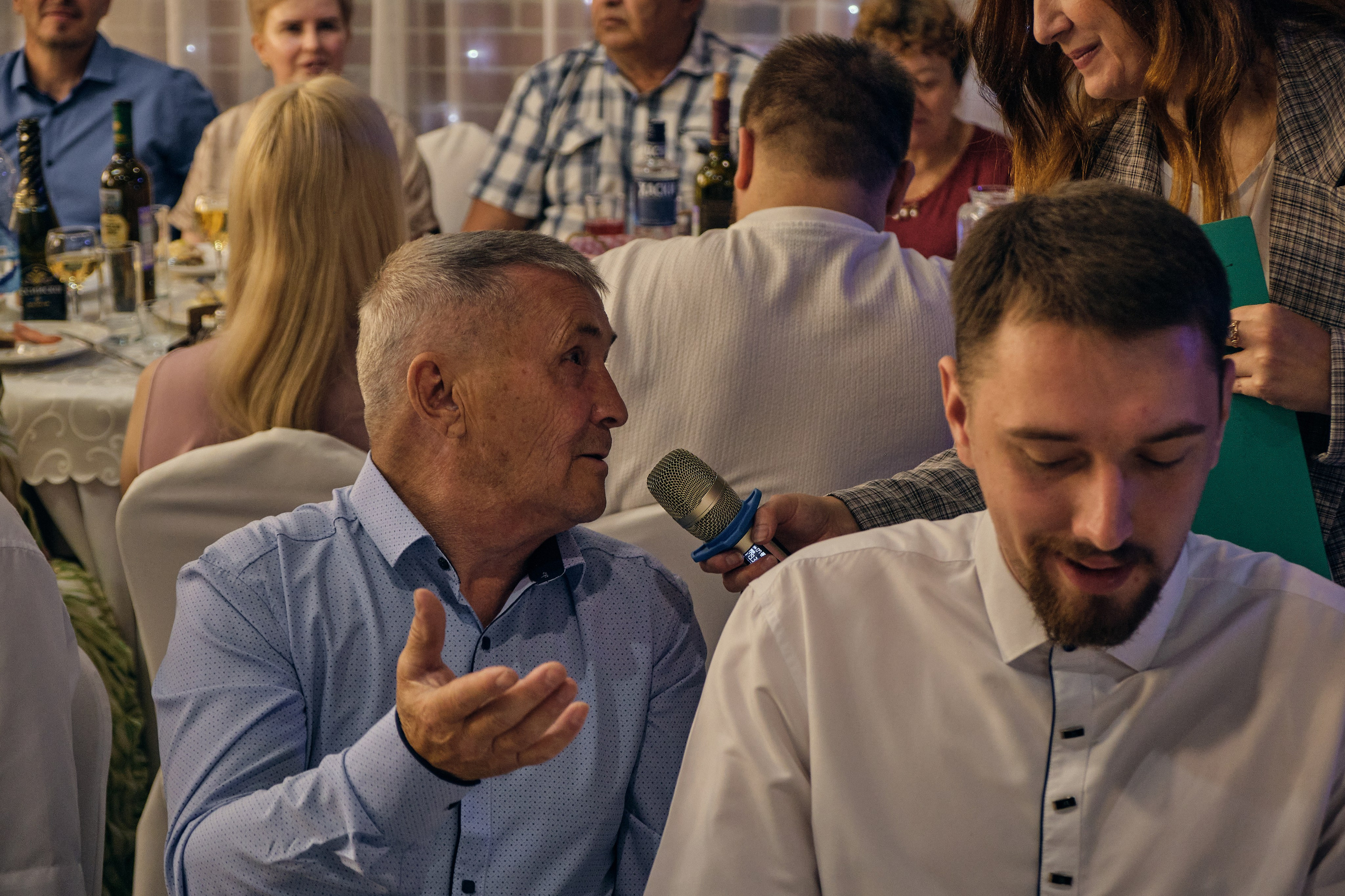 Банкет. Фэшн фотограф Арина Эльюс в Новосибирске