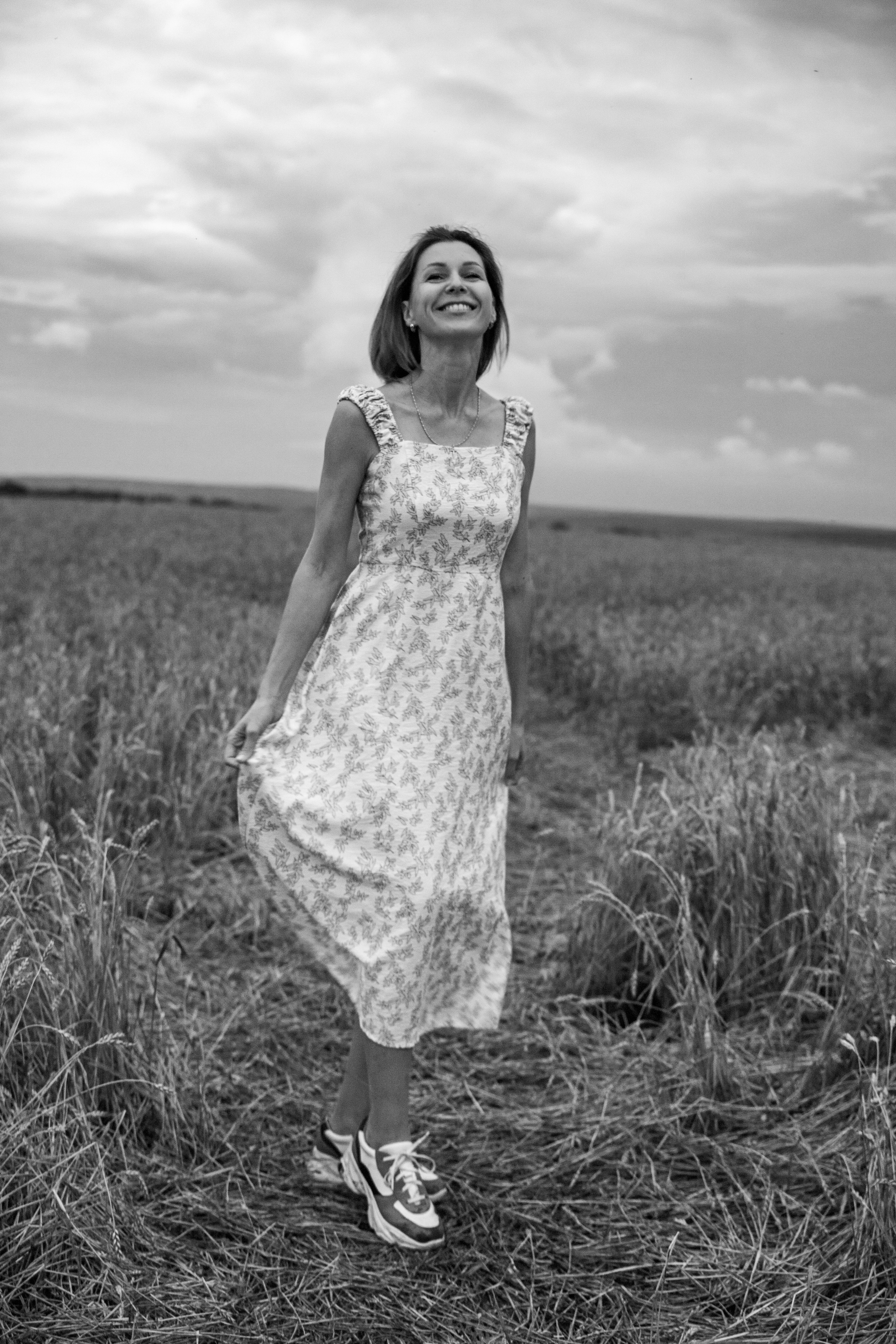 Фотосет в подсолнухах. Оксана. Фотограф Лапочкина Татьяна