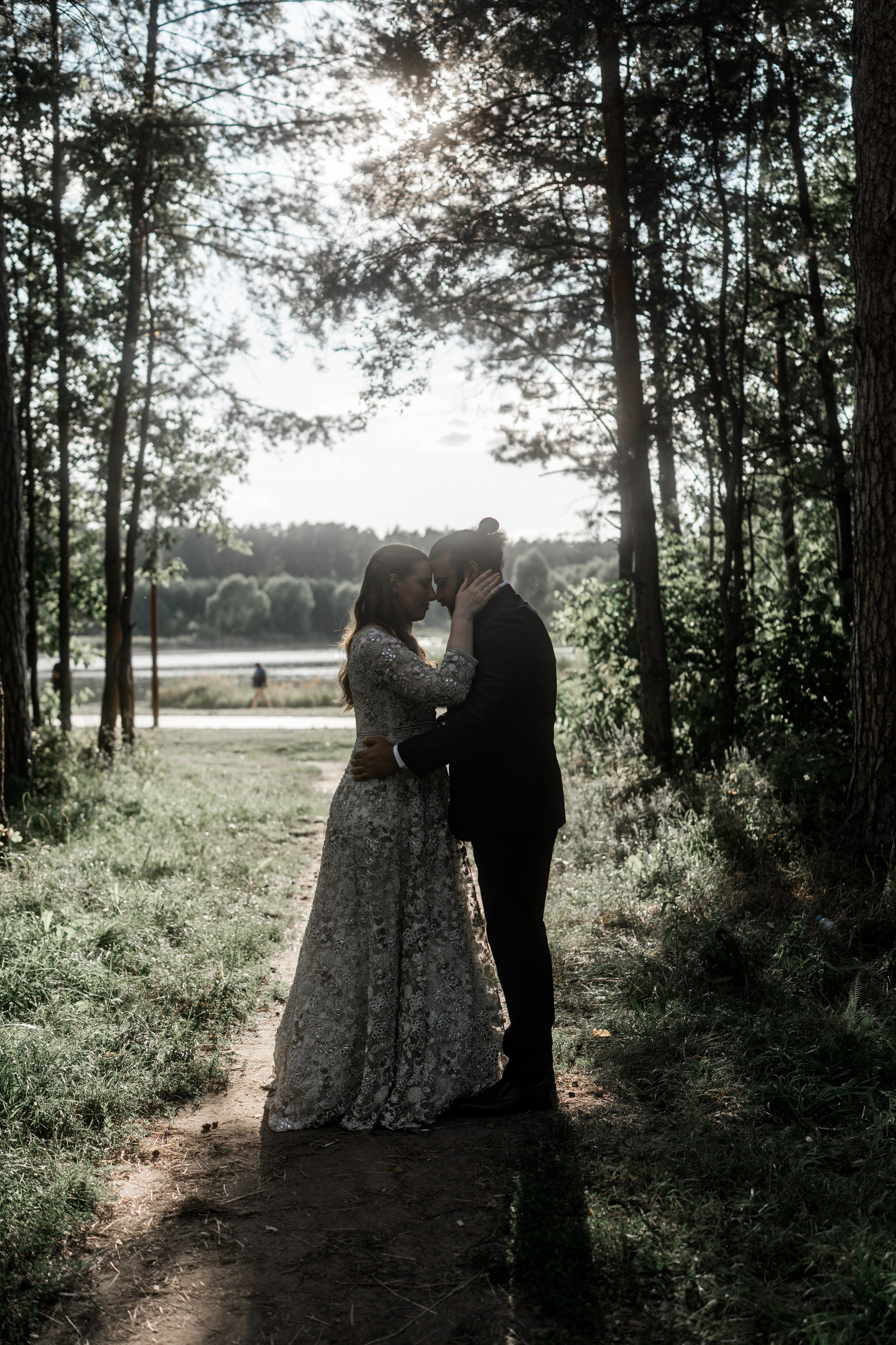 Свадьба Умар и Мила. Прогулка. Свадебный и индивидуальный фотограф Аля Мамакова