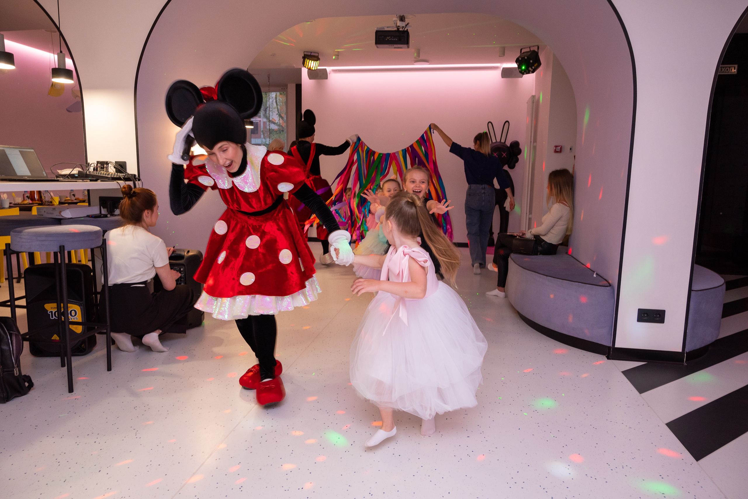 День Рождения Даны 5 лет. Семейный и детский фотограф в Екатеринбурге Валерия Нагибина