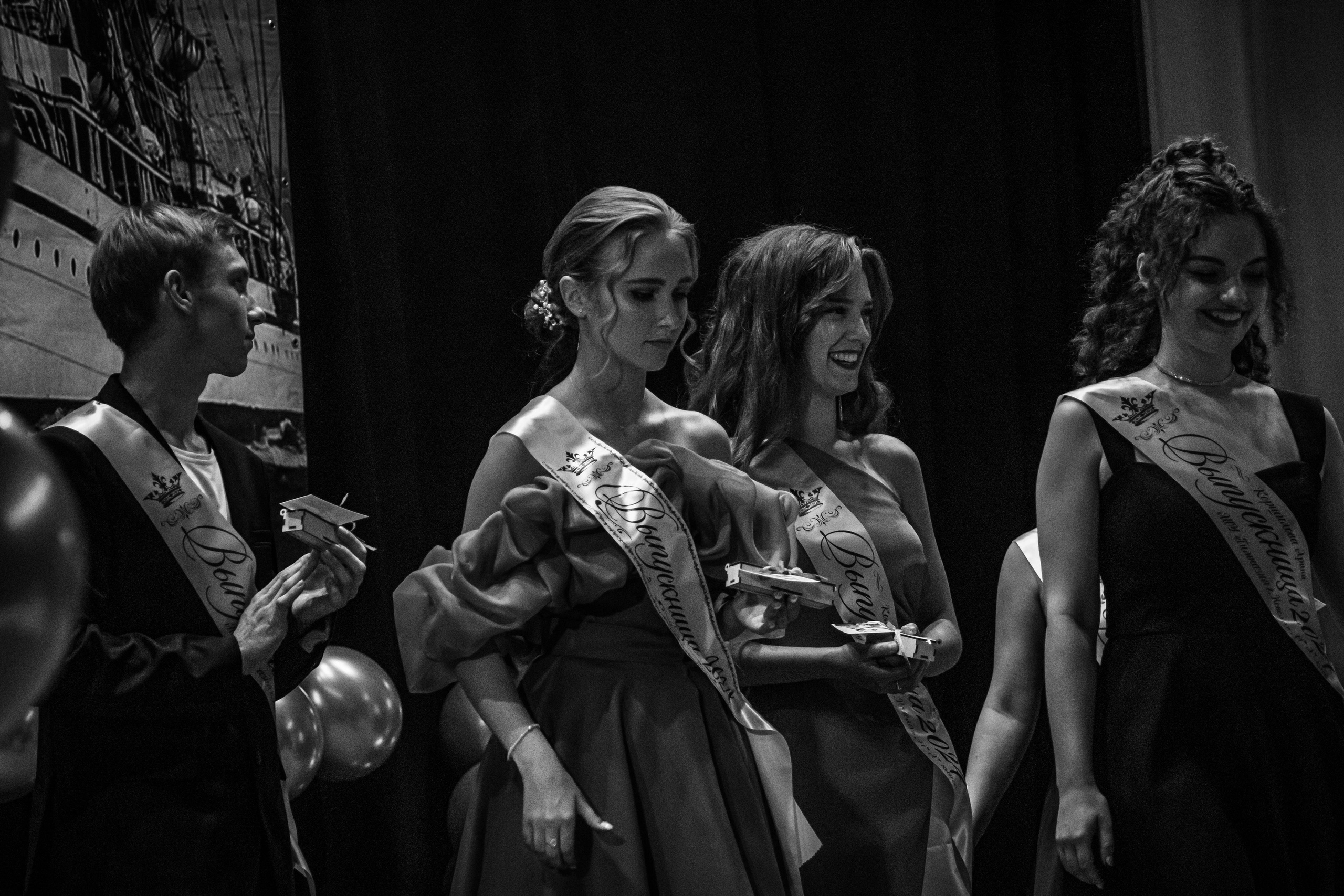 Выпускной 11 классов 2024 Невель. Фотограф Дарья Маташкова