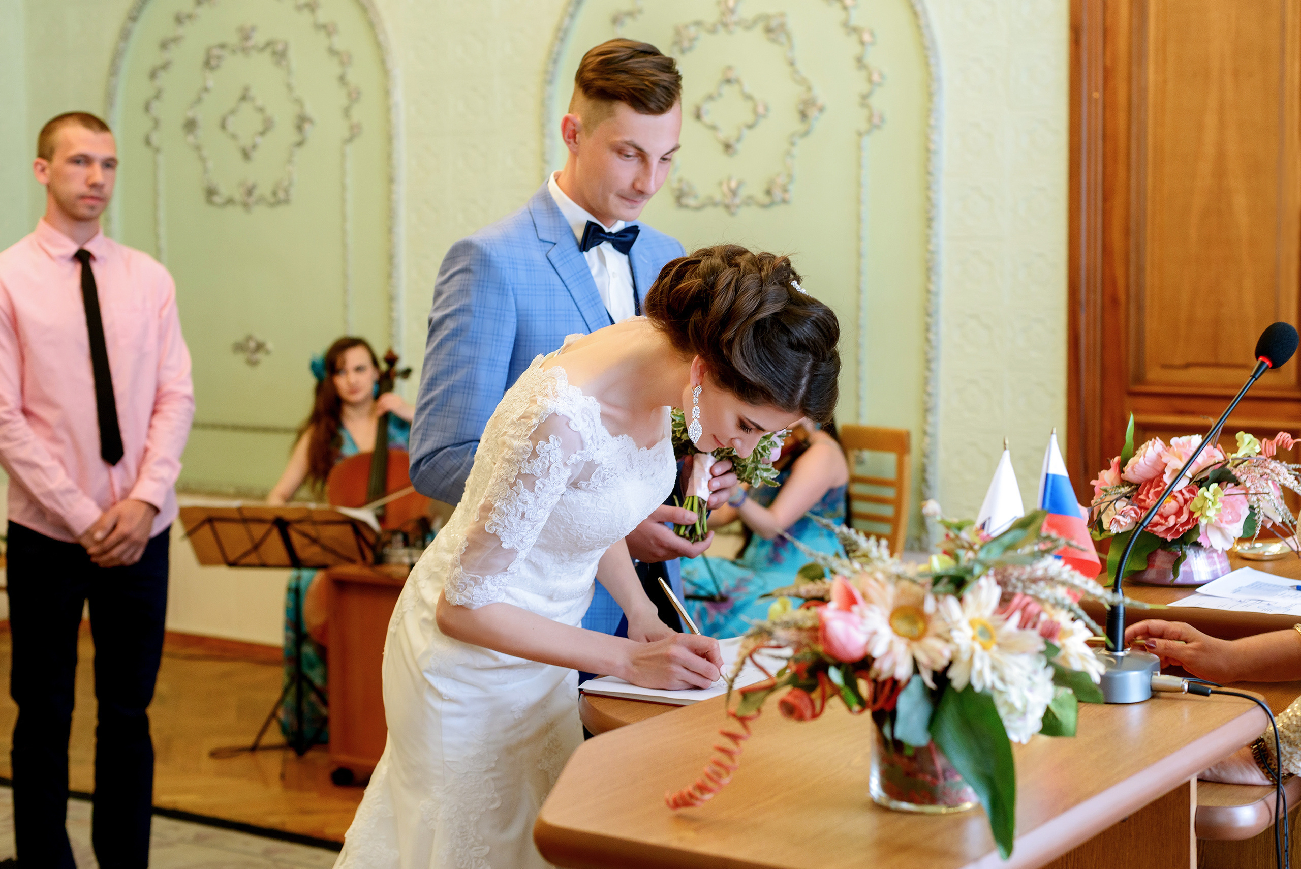 Свадебная церемония в Нижегородском загсе