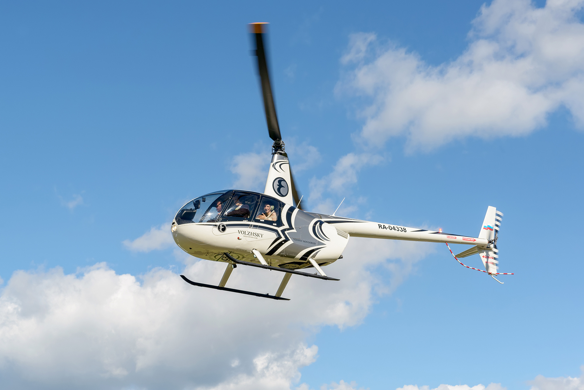 Полет на вертолете на свадьбе в Нижнем Новгороде