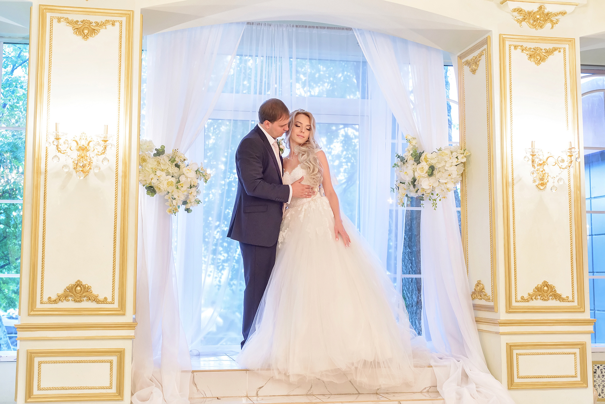 Свадебная фотосессия в фотостудии в Нижнем Новгороде