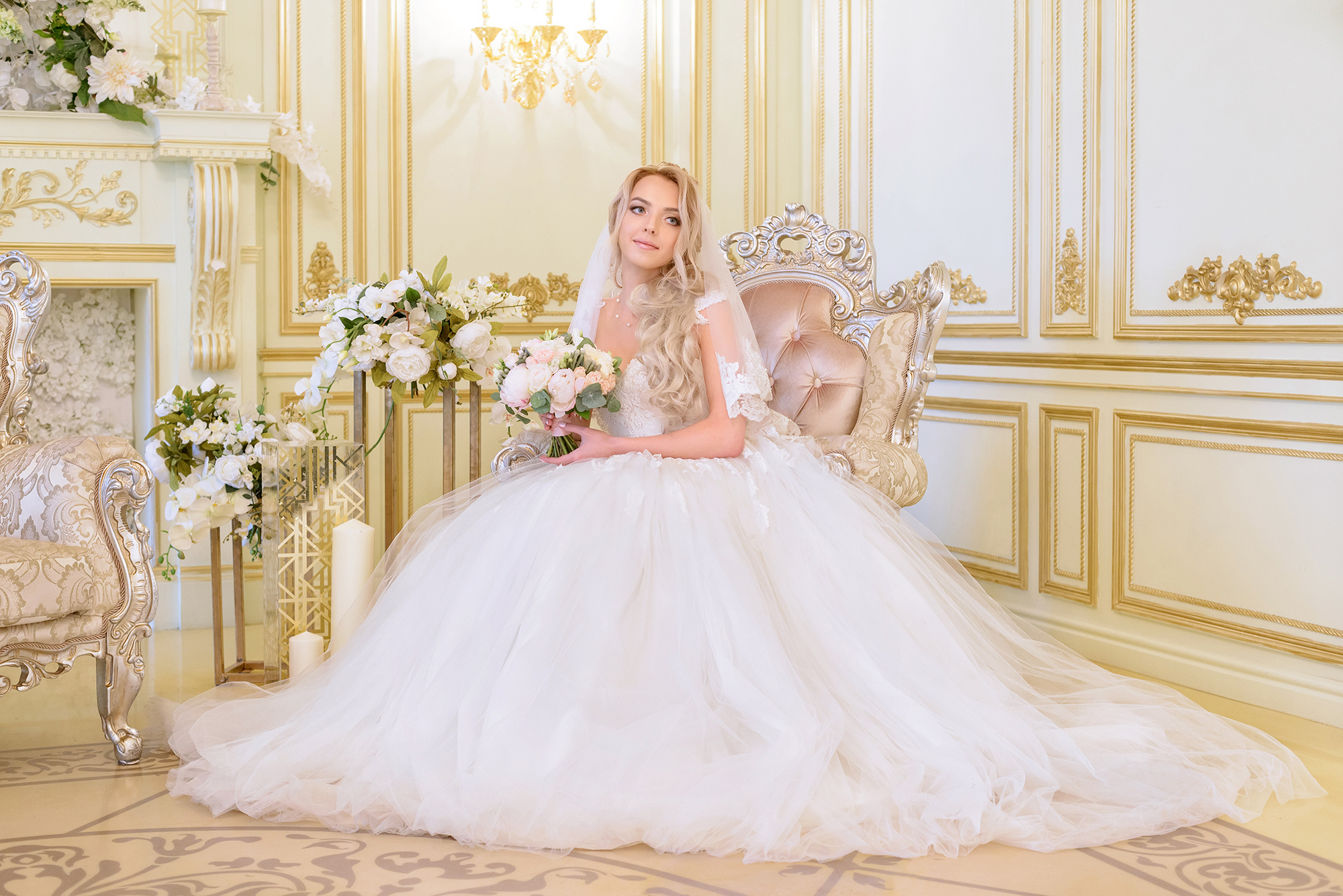 Свадебная фотосессия в фотостудии в Нижнем Новгороде