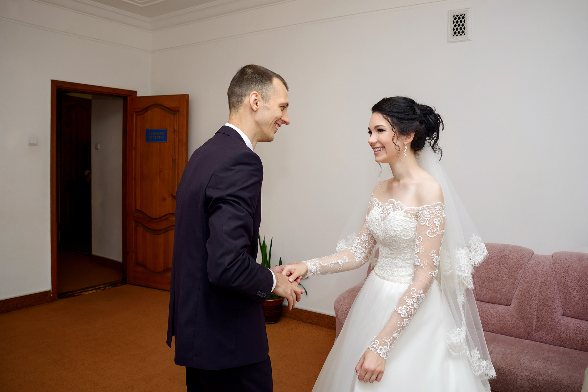 Свадебная церемония в Автозаводском загсе